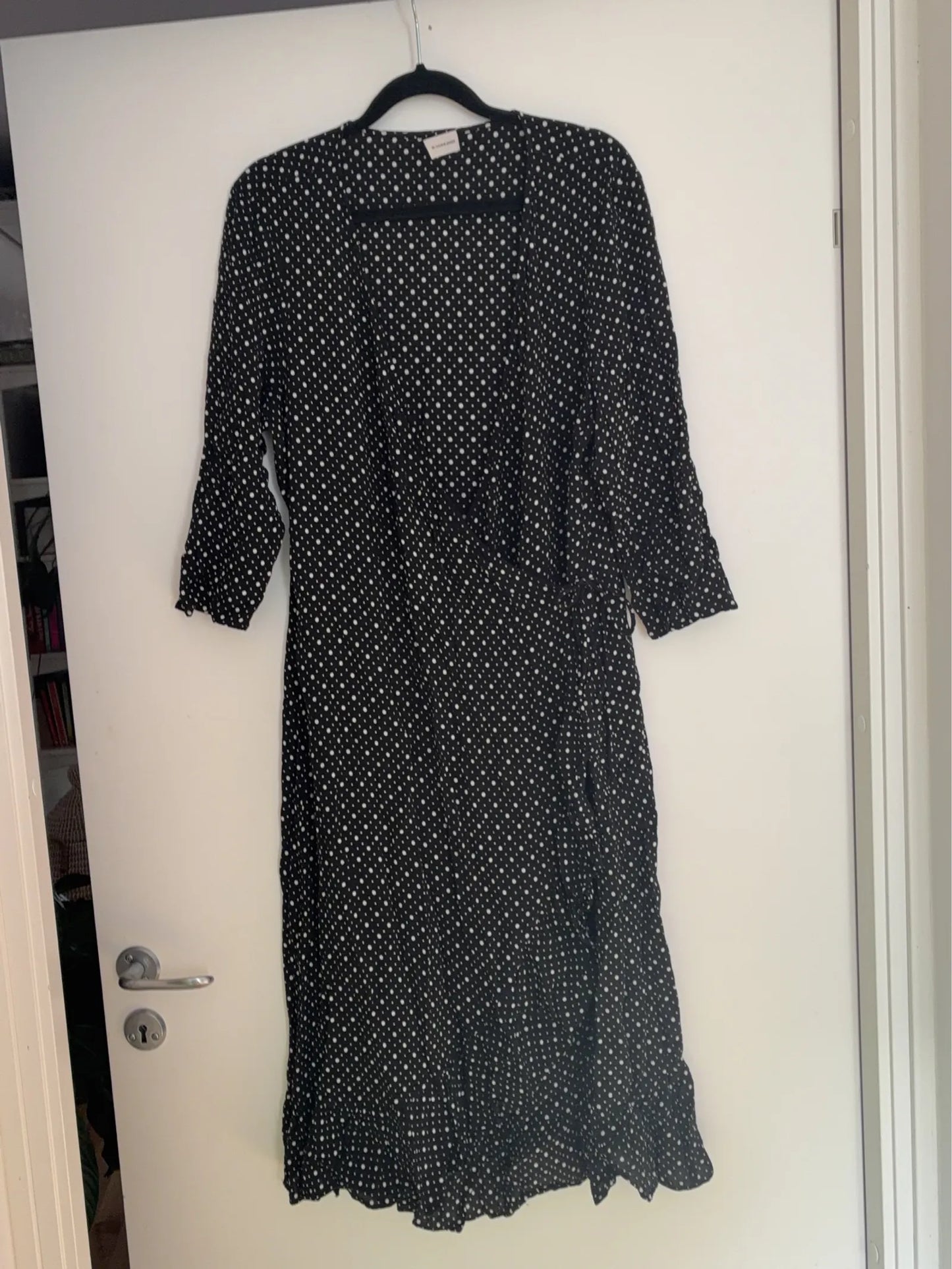 By Malene Birger Alismara-klänning