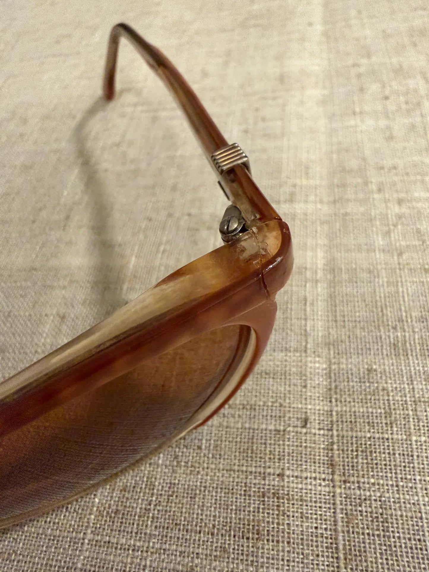 Yves Saint Laurent Ysl Vintage Sunglasses Sunglasses