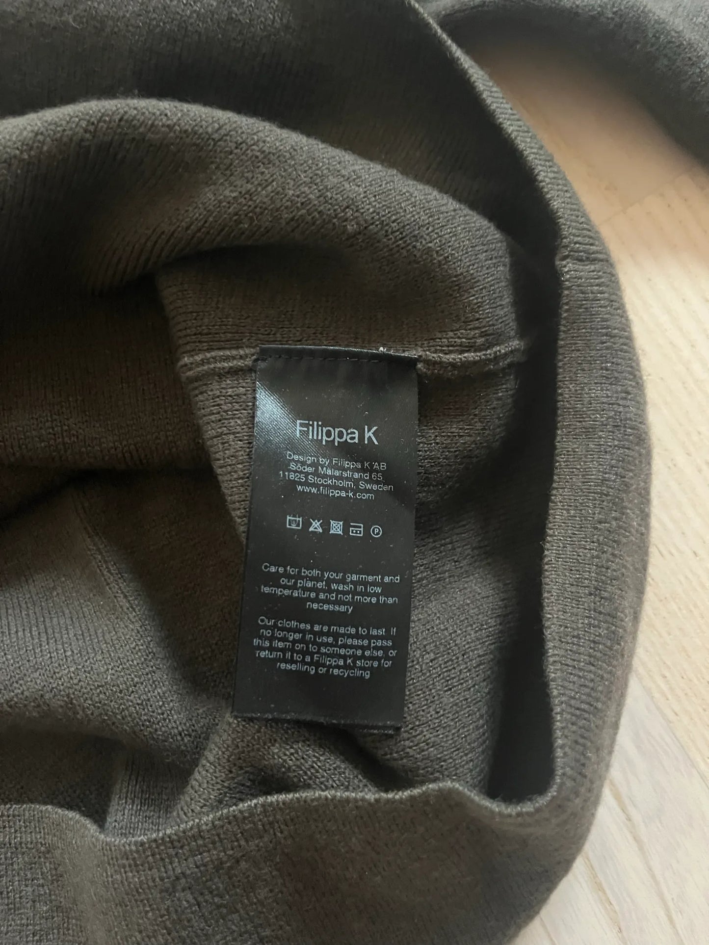 Filippa K-ulltröja