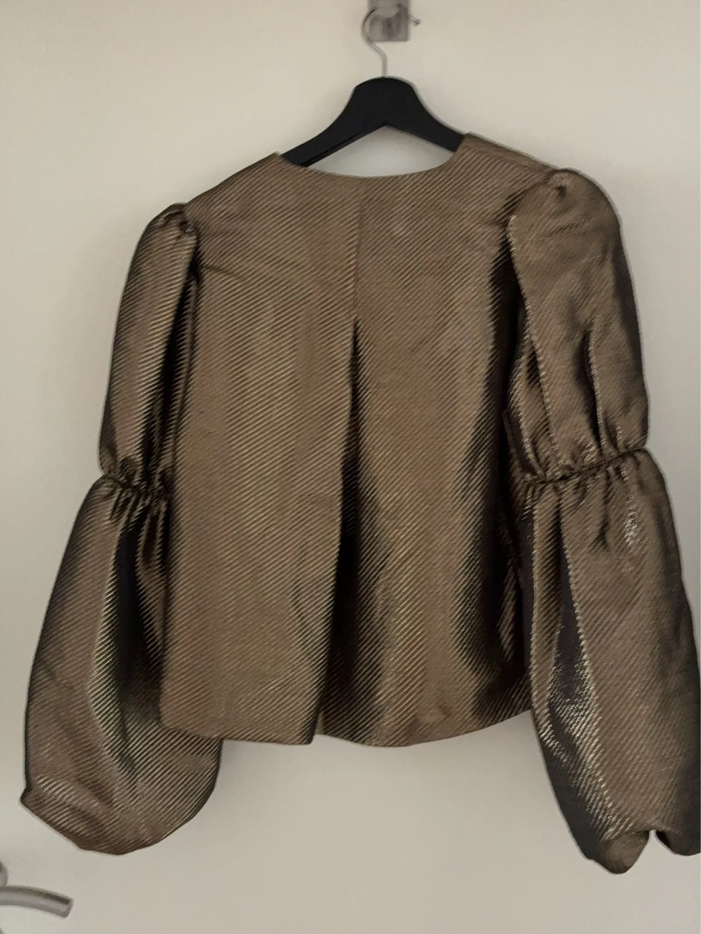 Malina Zoey Double Pouf Sleeve-blus
