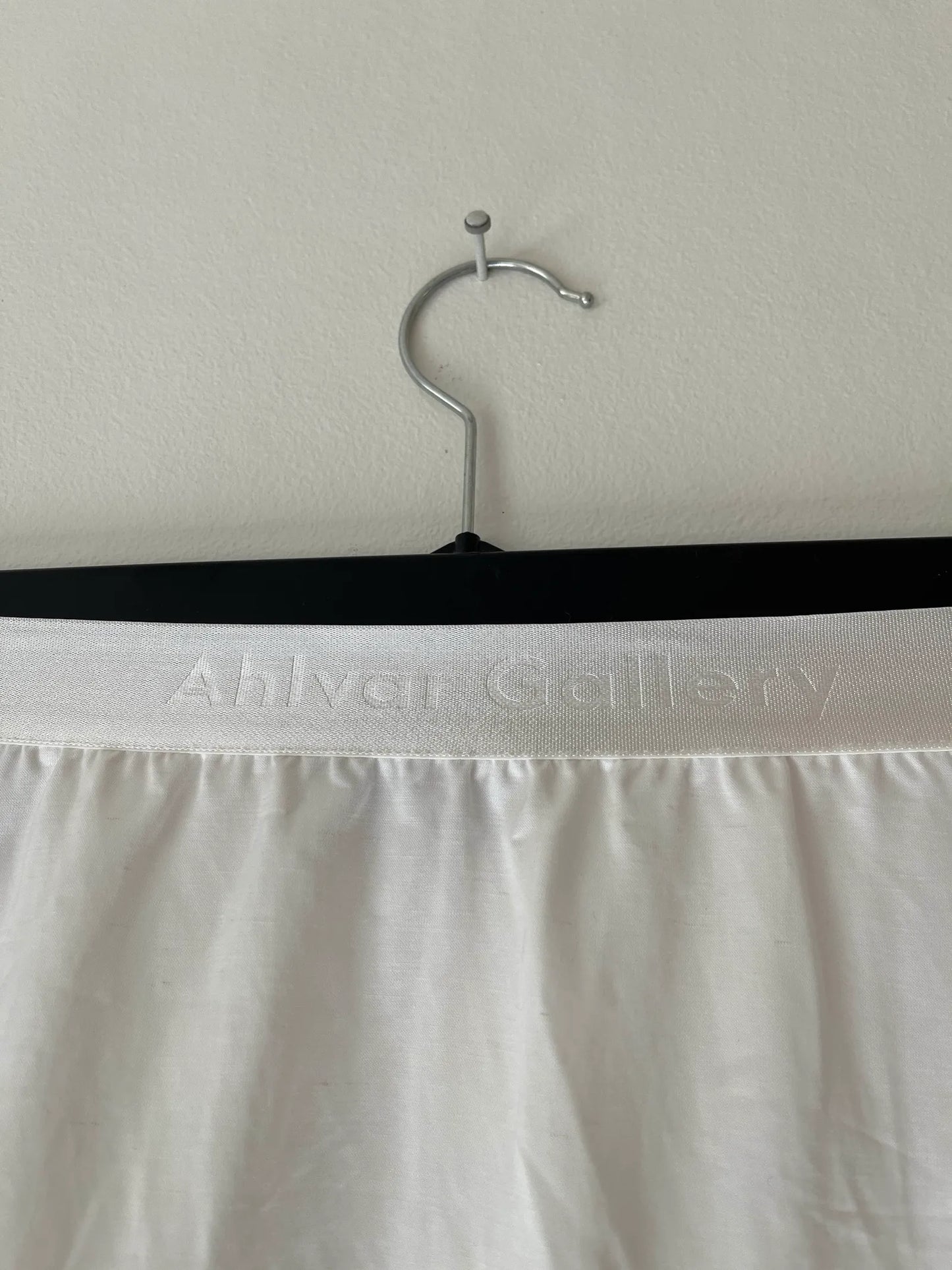 Ahlvar Gallery Skirt