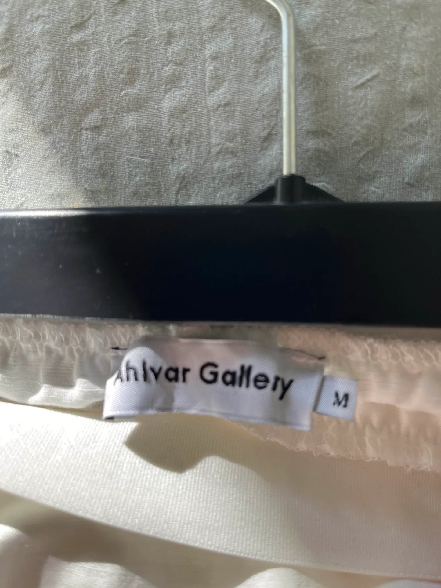 Ahlvar Gallery Skirt