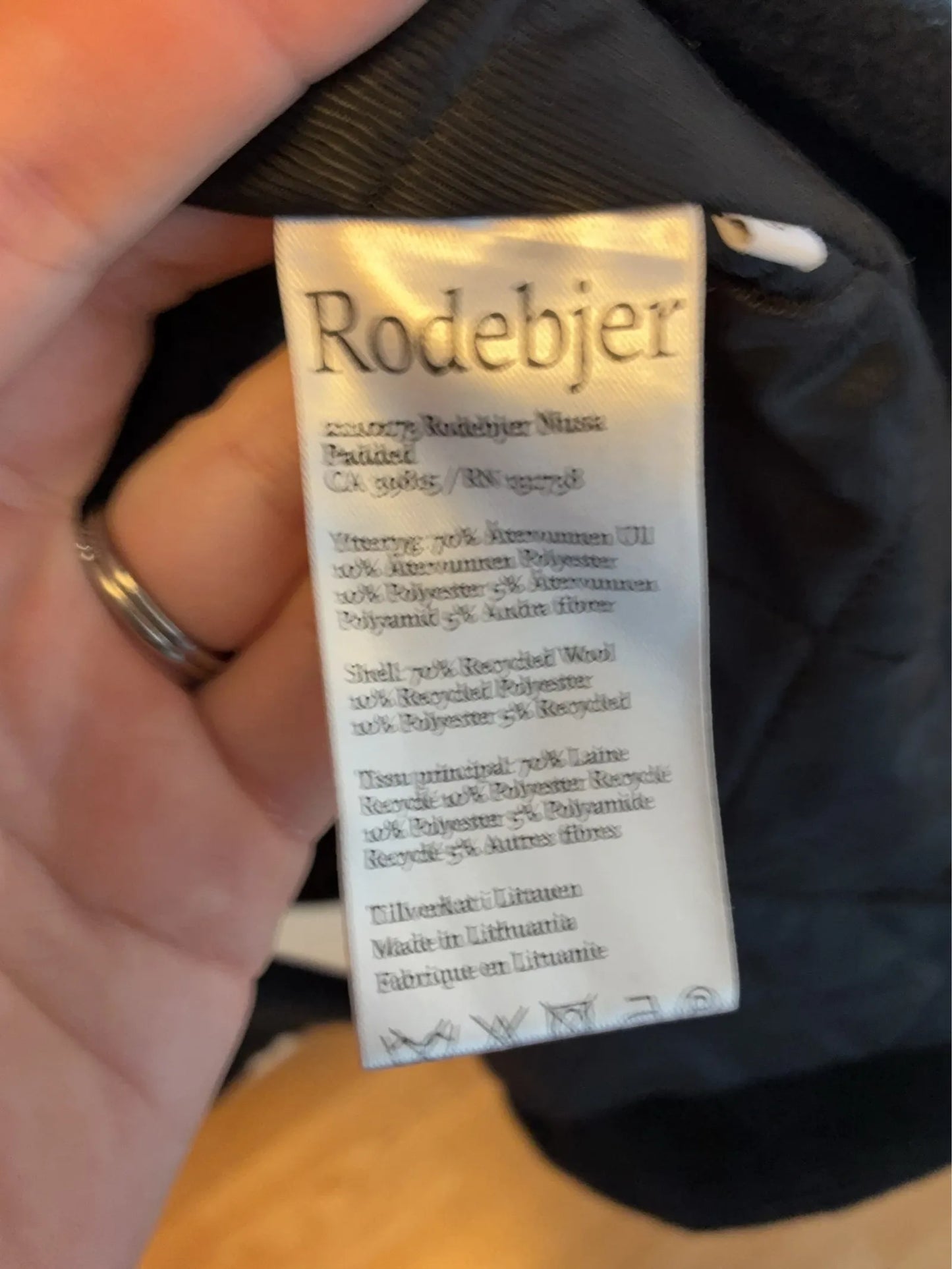 Rodebjer Nusa Padded-ullkappa