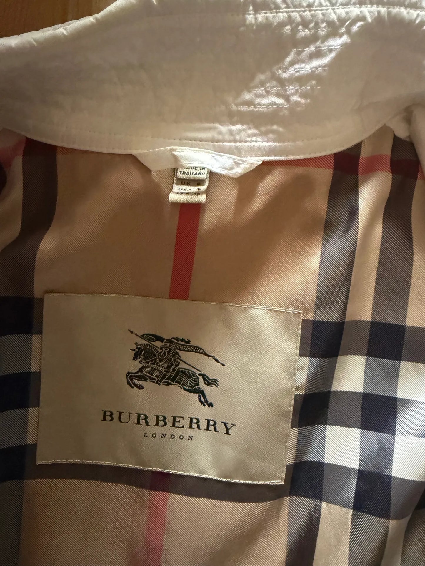 Burberry Trenchcoat