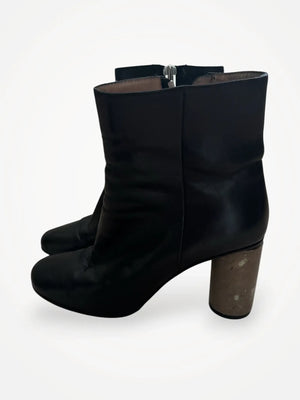 Acne Studios-skinnboots