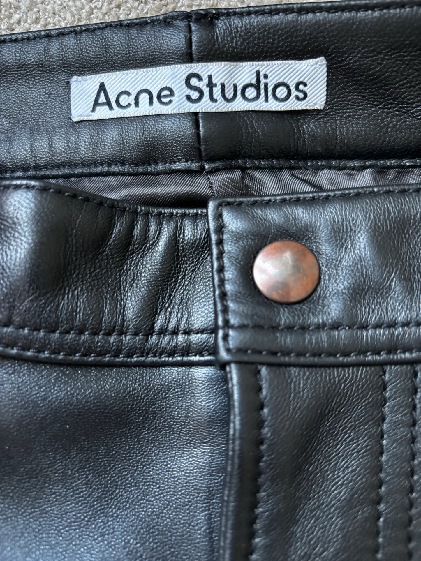 Acne Studios-skinnbyxor NWOT