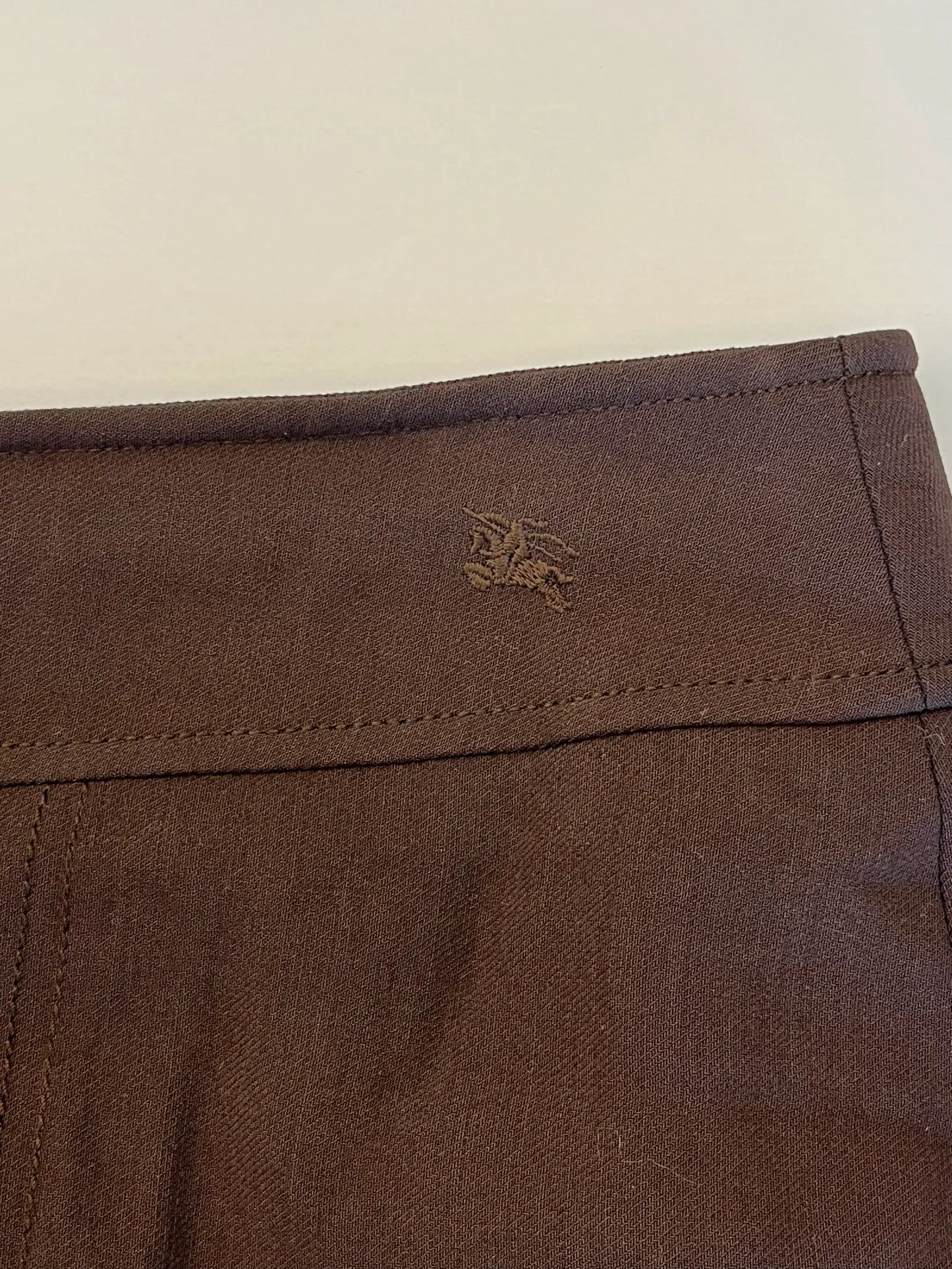 Burberry-kjol