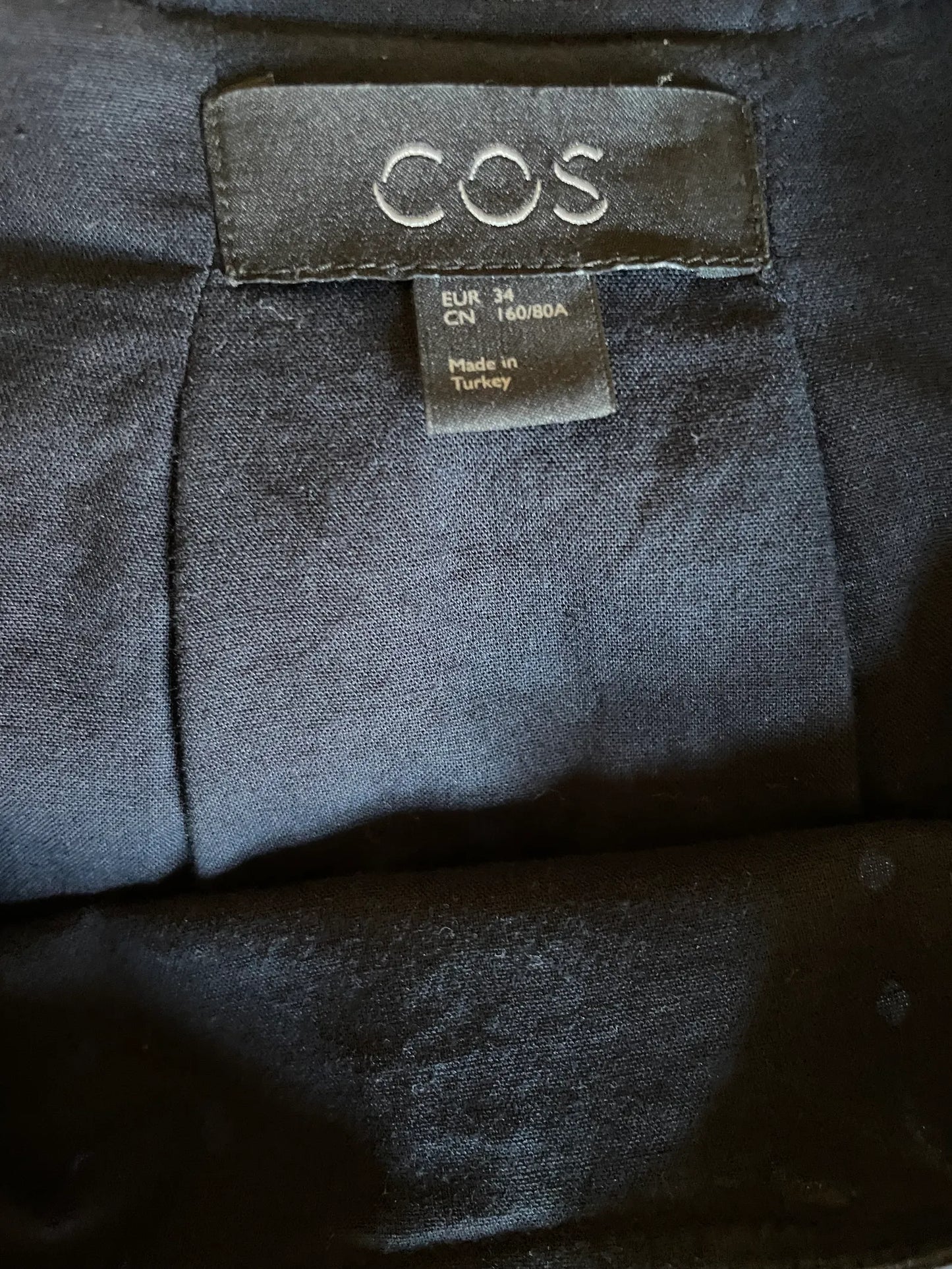 Cos-klänning