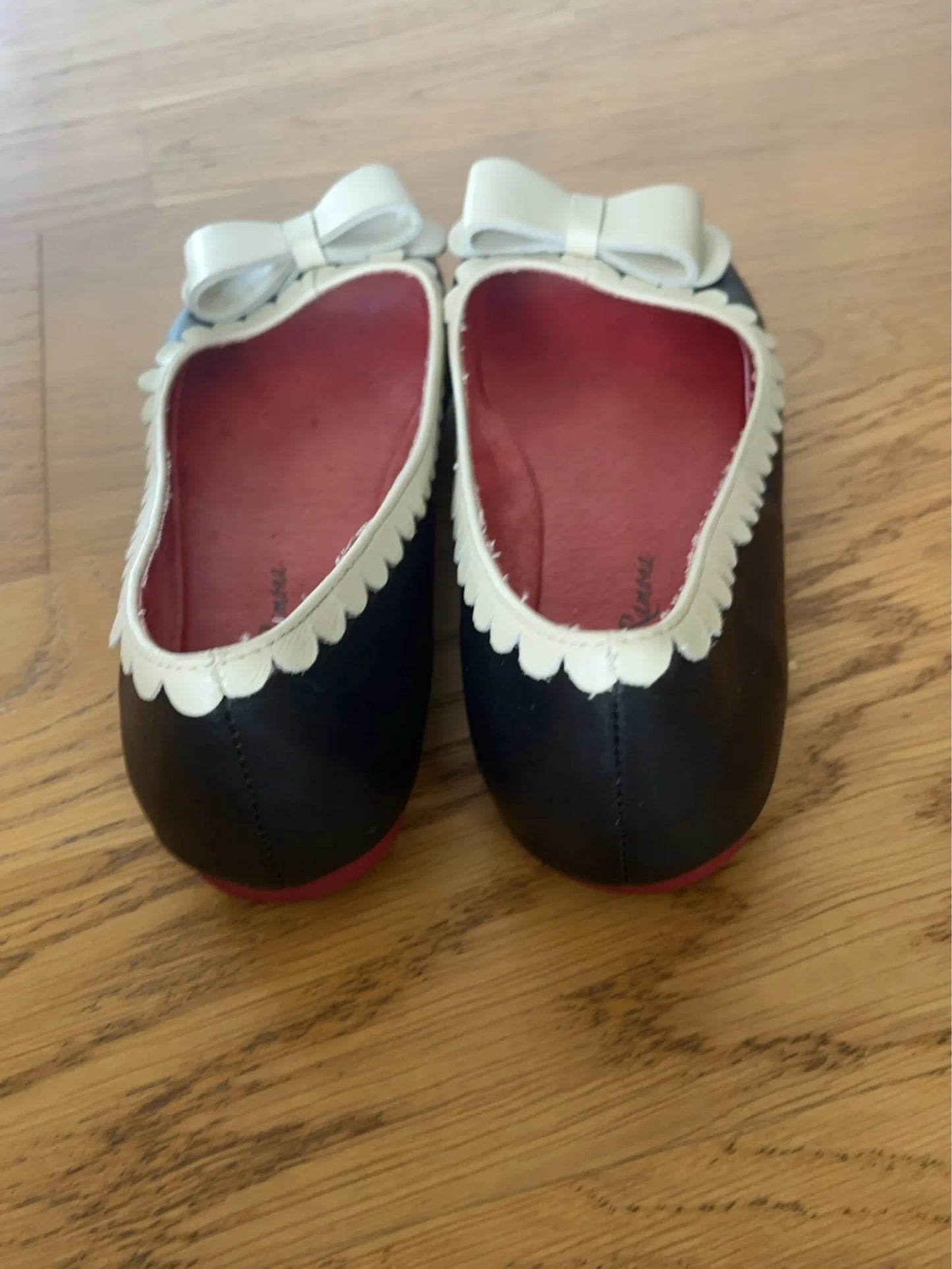 Ballet flats