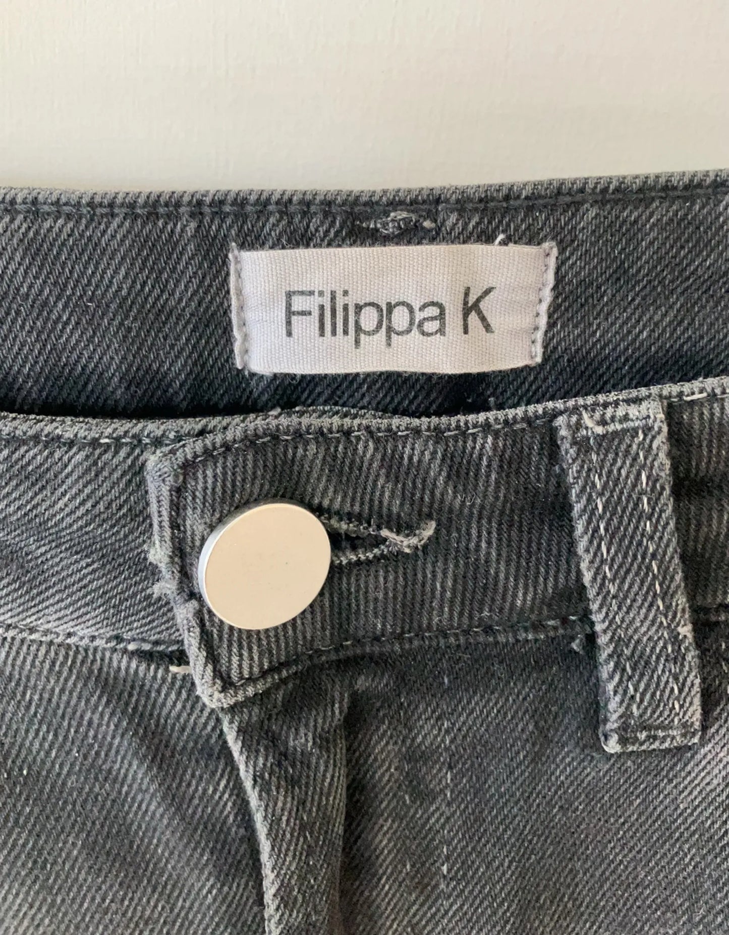 Filippa K 23161 Lola Grey Wash Jeans