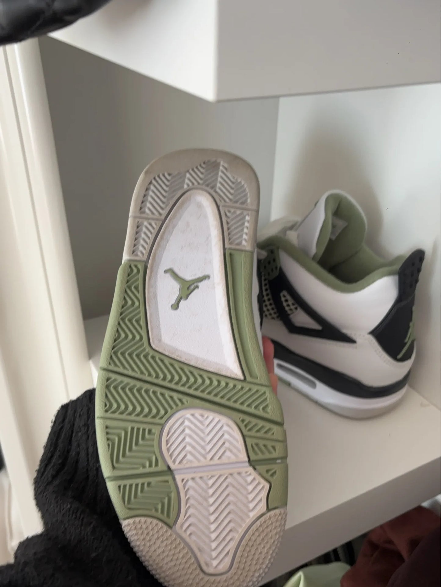 Jordan-skinnsneakers