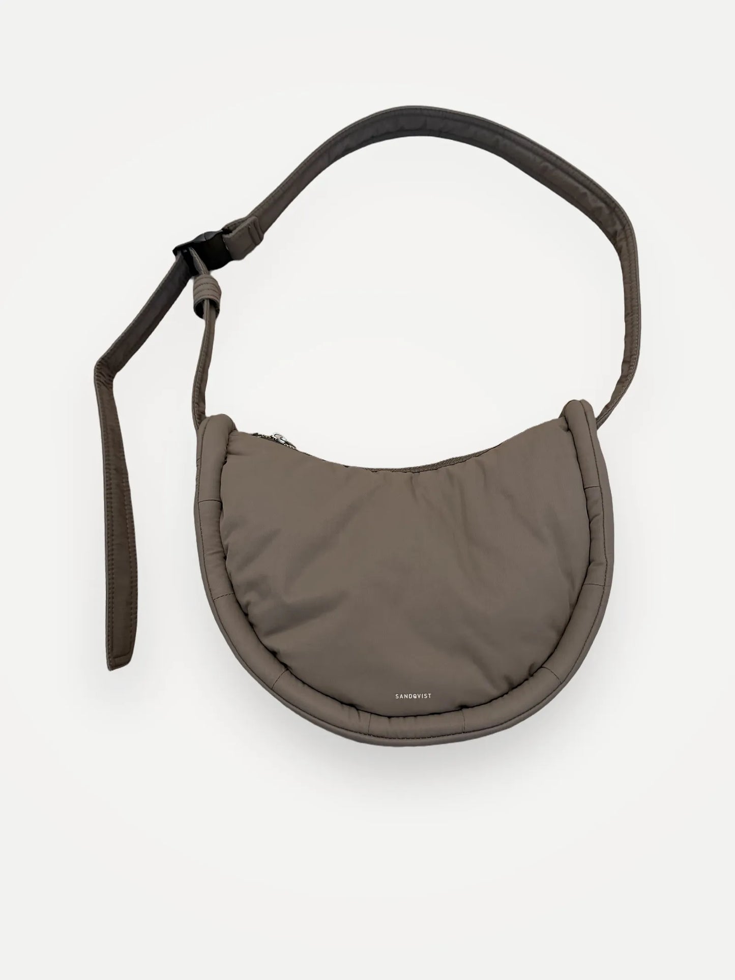 Sandqvist Curve Halfmoon Mini-handväska NWOT