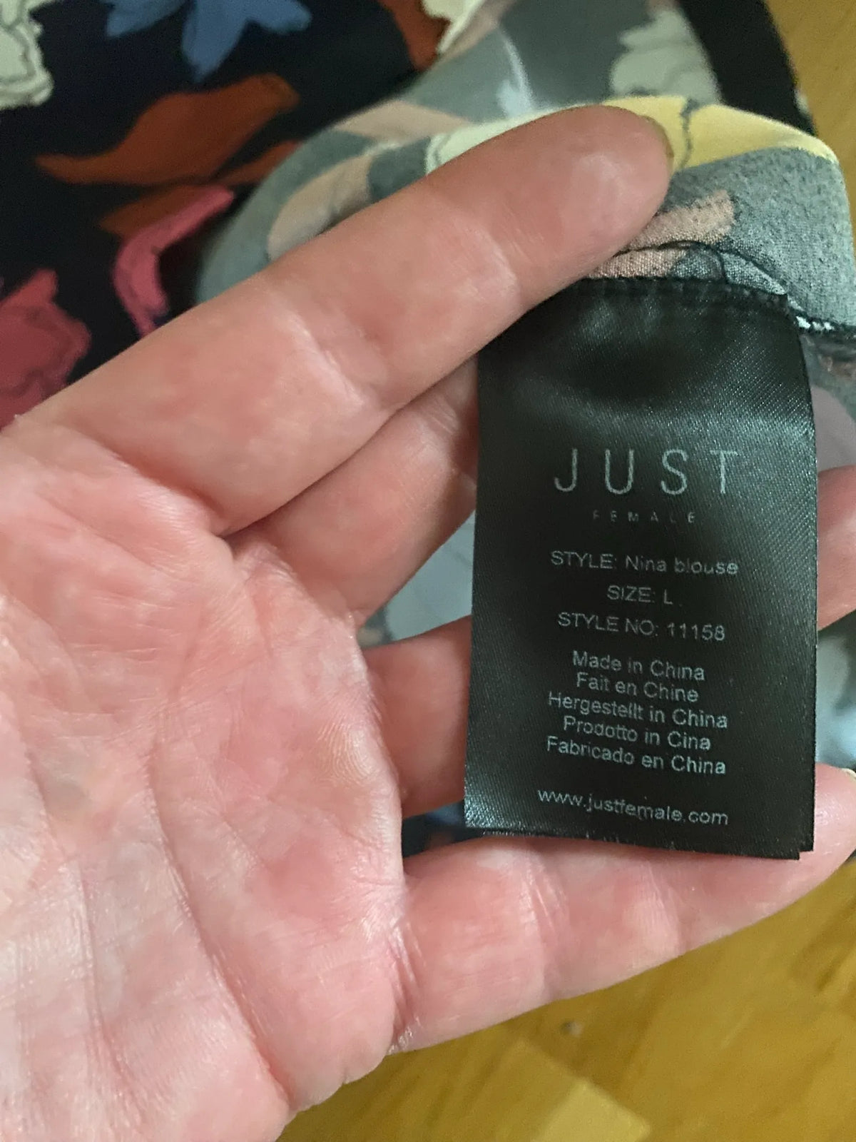 Just Female-blus