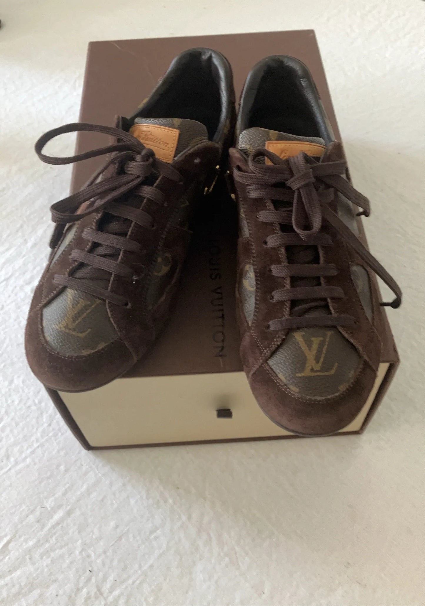 Louis Vuitton Globe Trotter Sneakers
