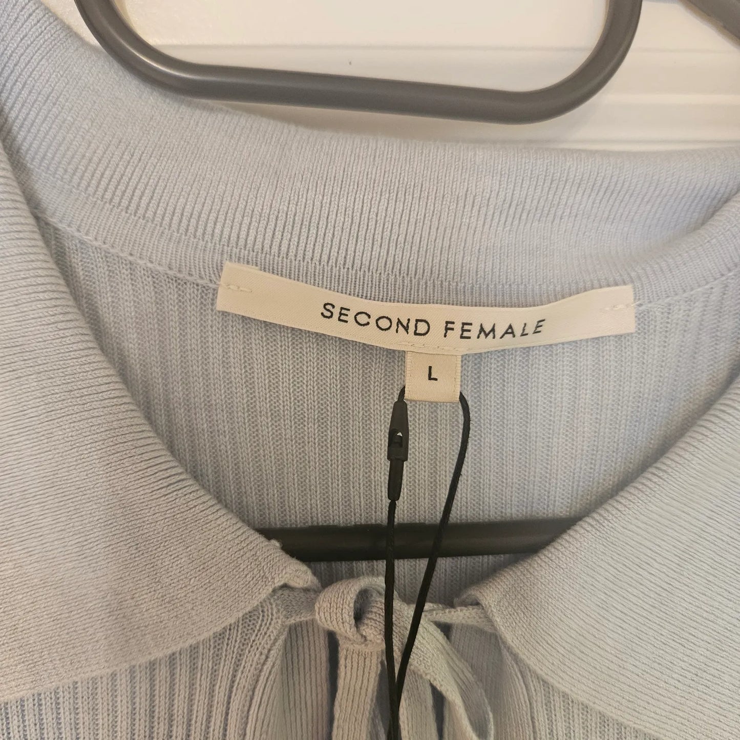 Second Female Cherr Knit Collar, Ice Water-kofta NWT