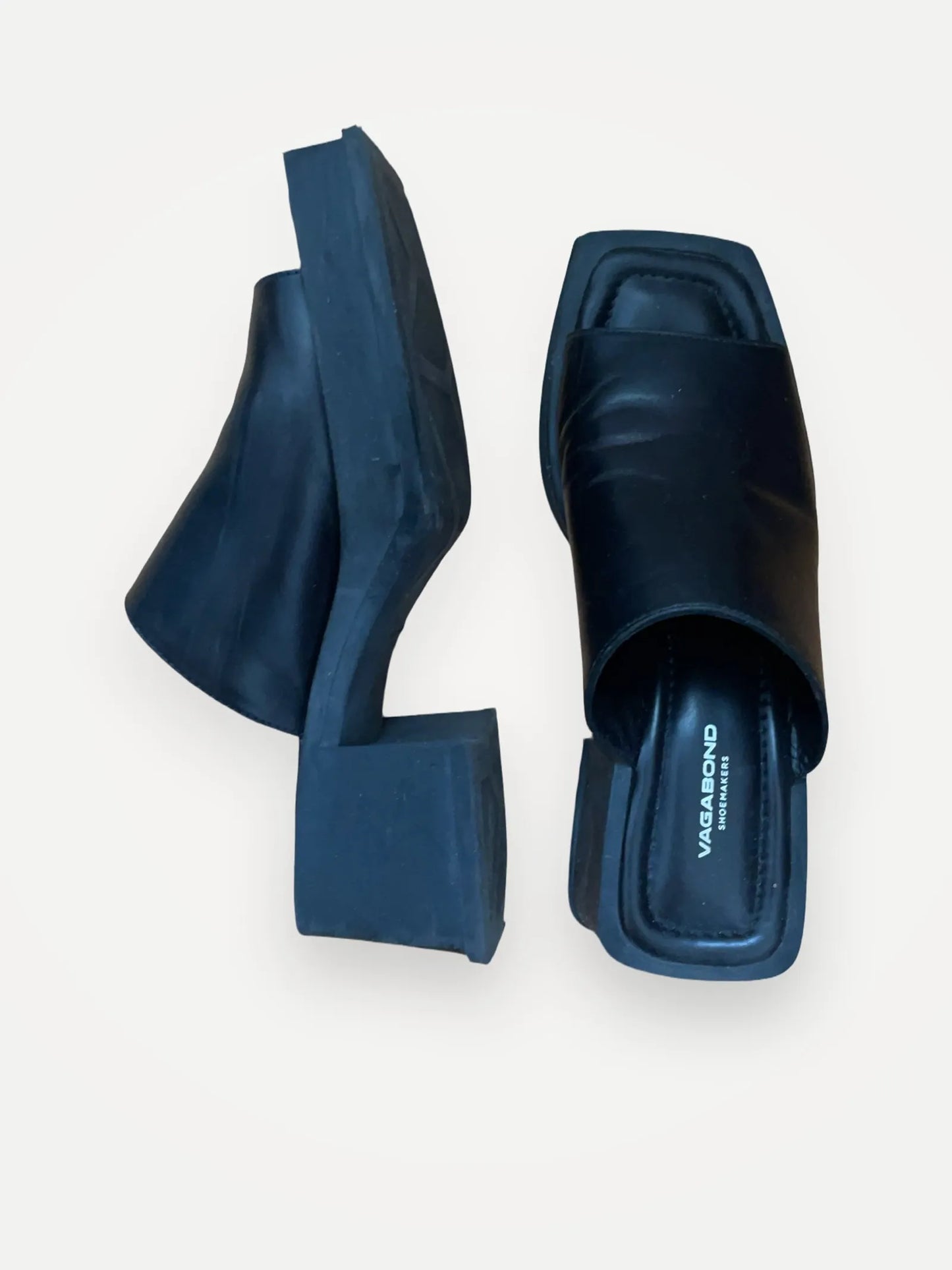 Vagabond-skinnsandaler