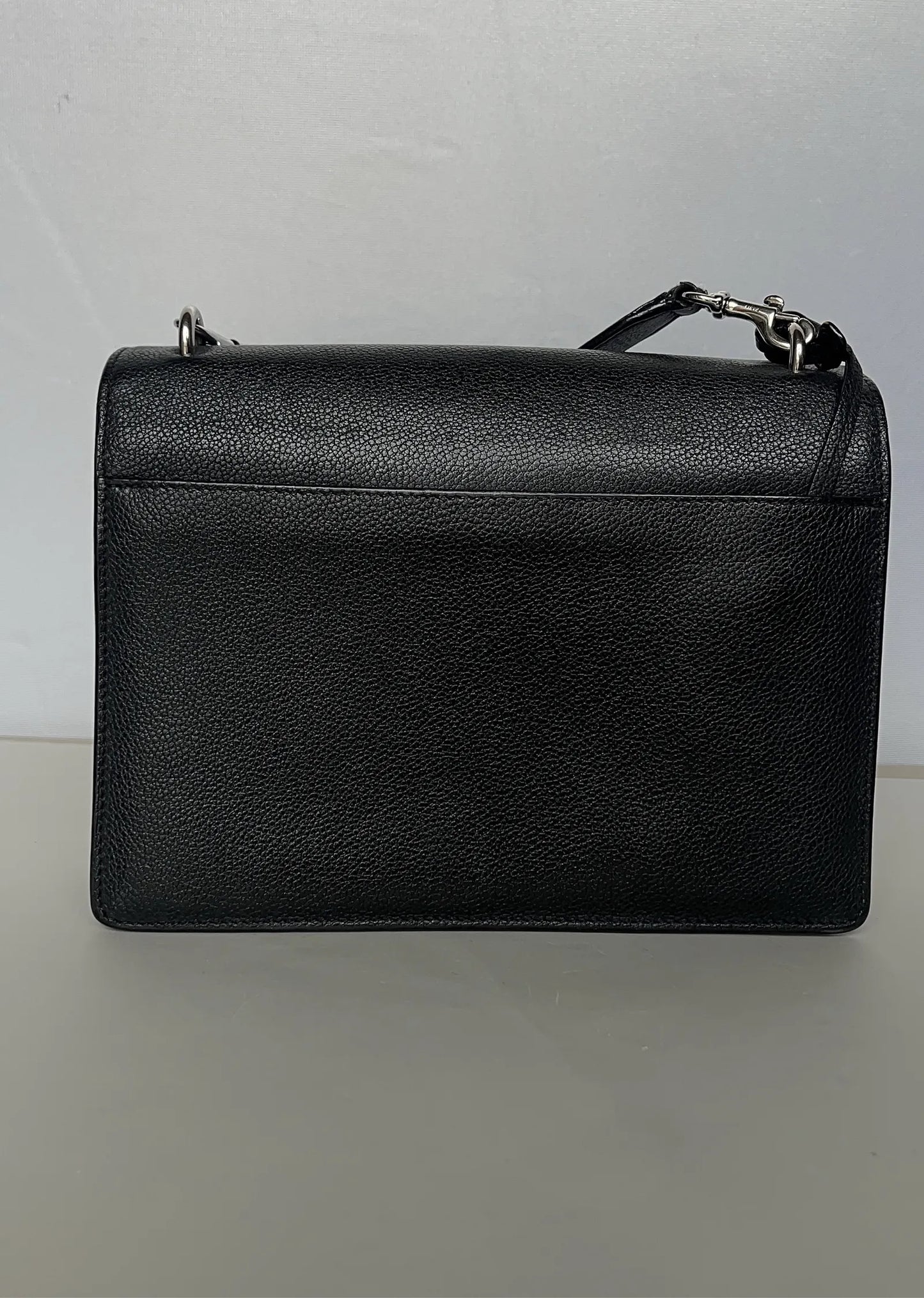 Yves Saint Laurent Shoulder bag