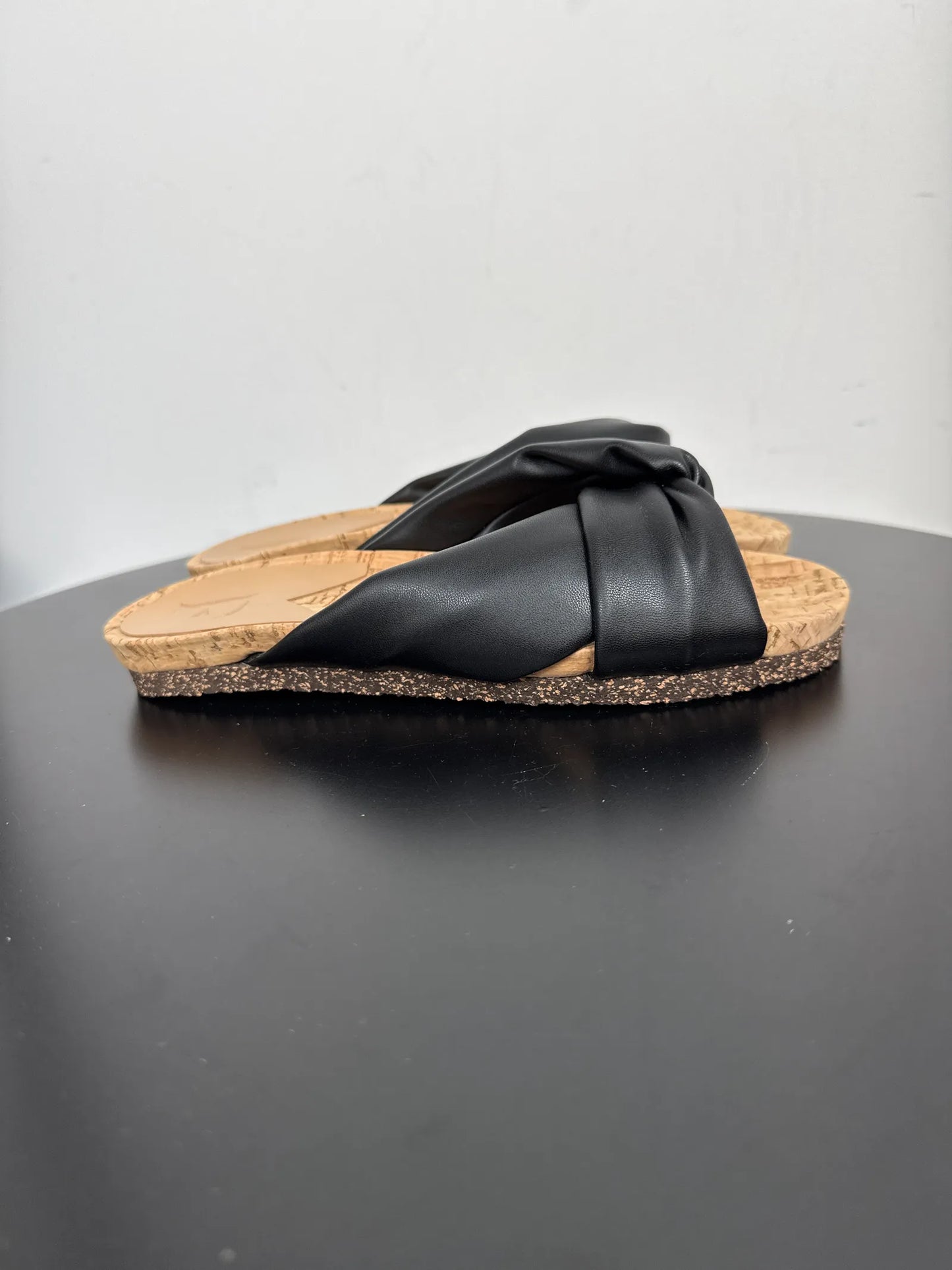Flattered Lou Black Vegan Sandals