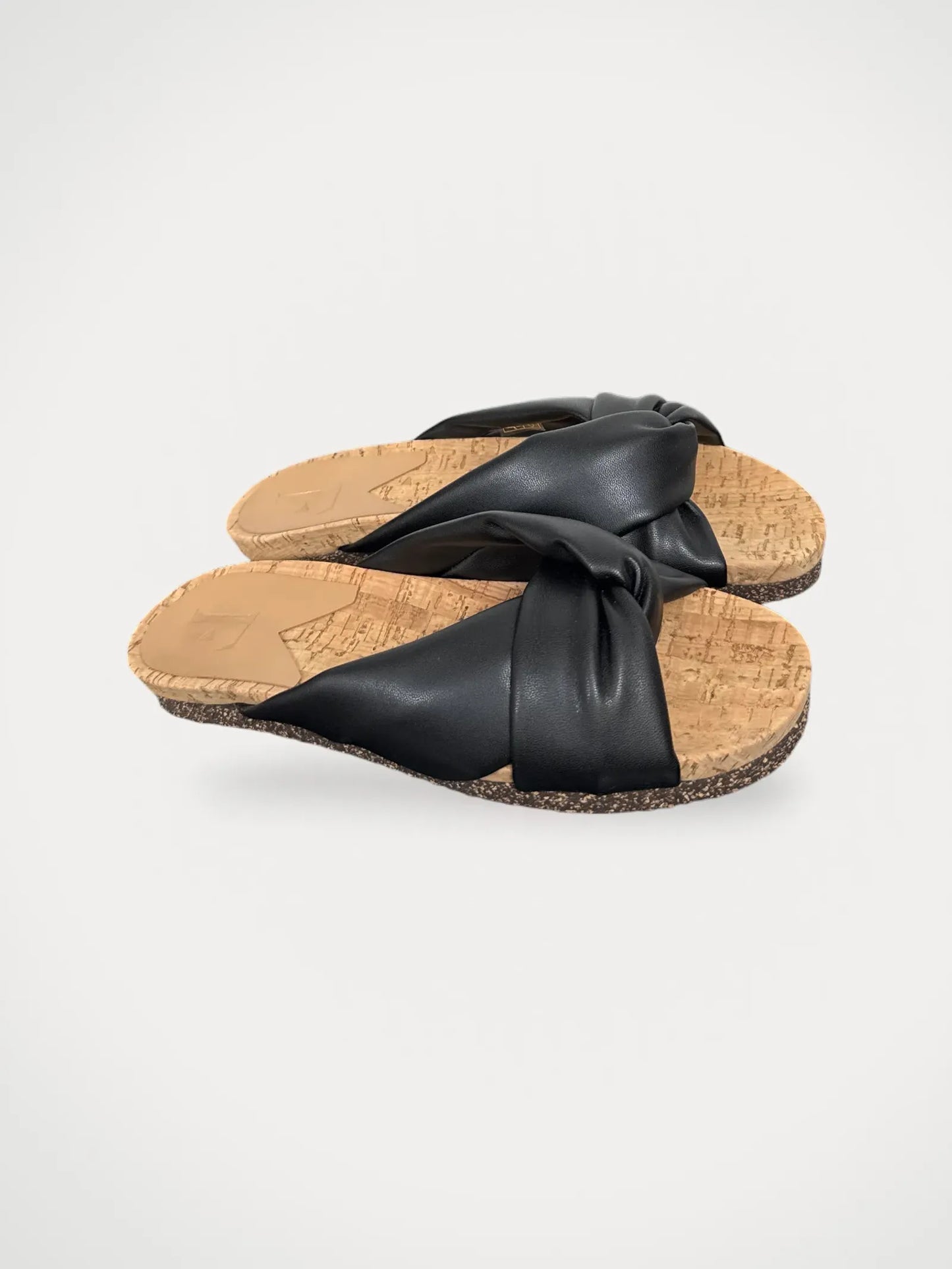 Flattered Lou Black Vegan Sandals