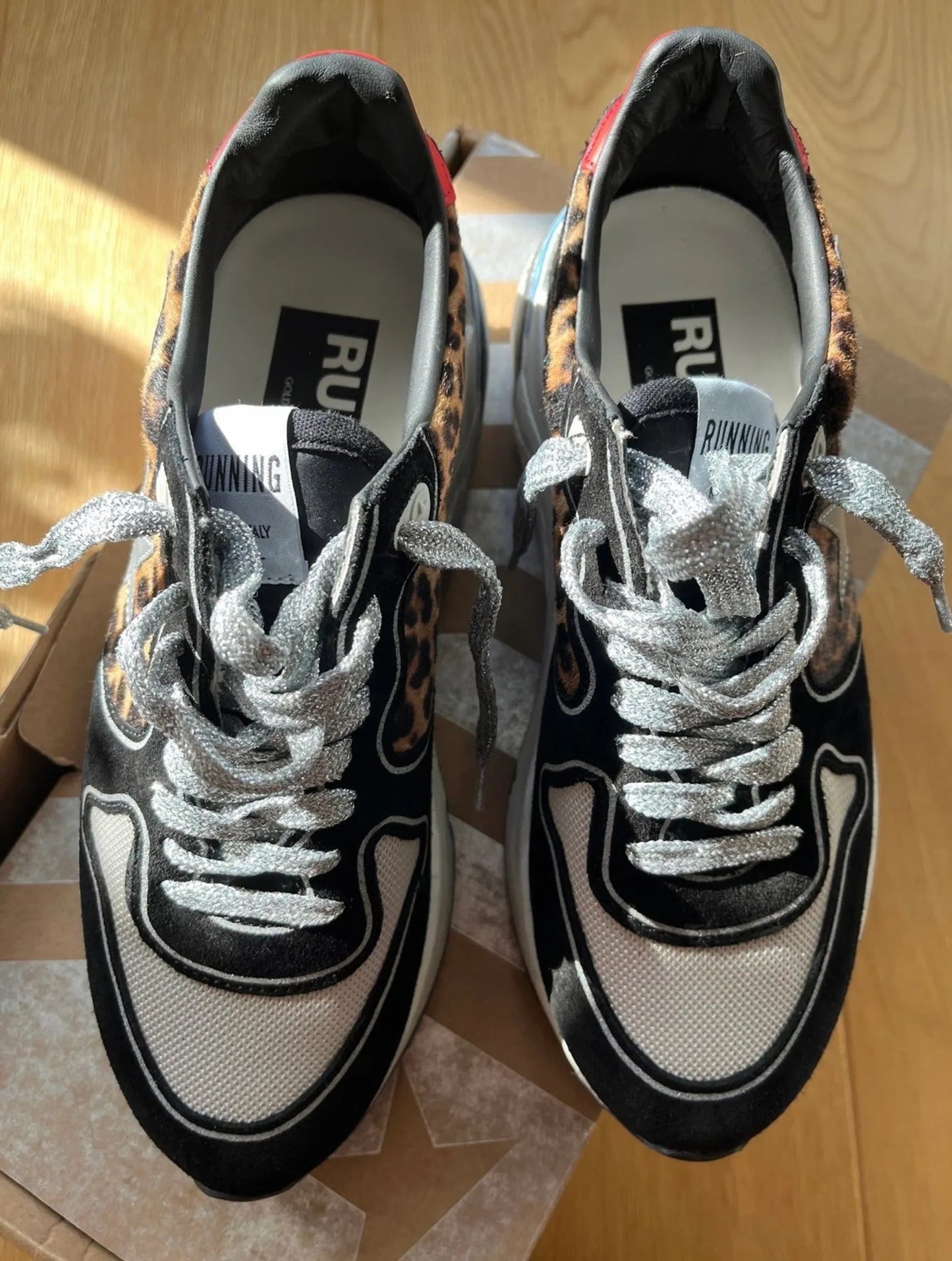 Golden Goose-sneakers NWOT