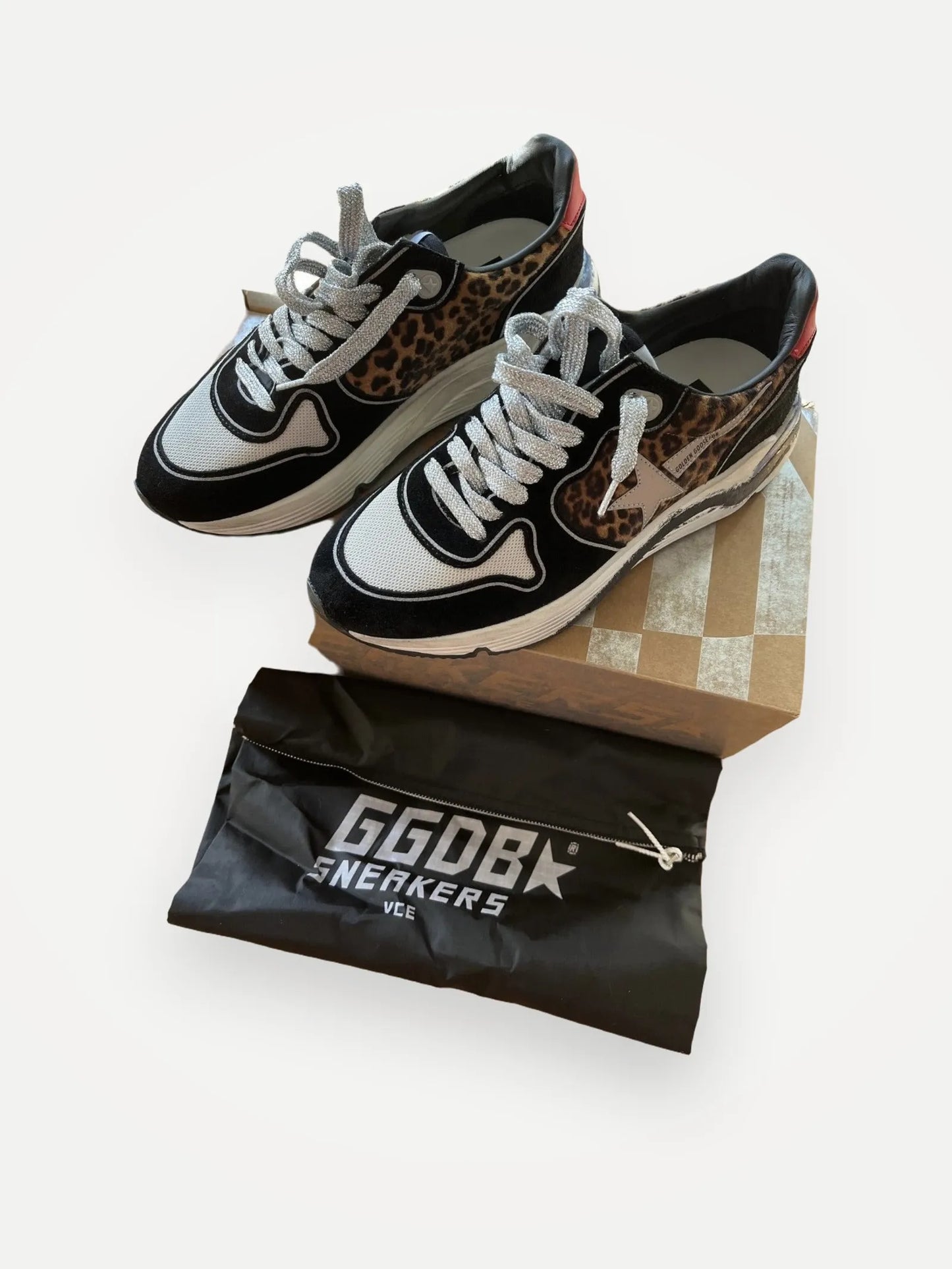 Golden Goose-sneakers NWOT