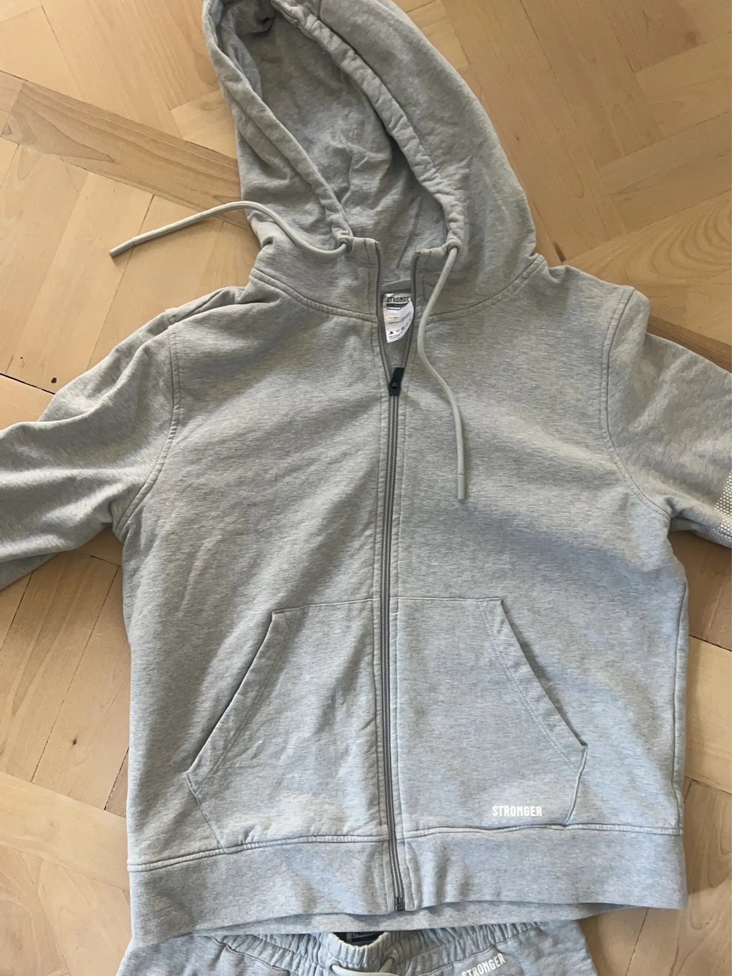 Stronger Mysset Och Set