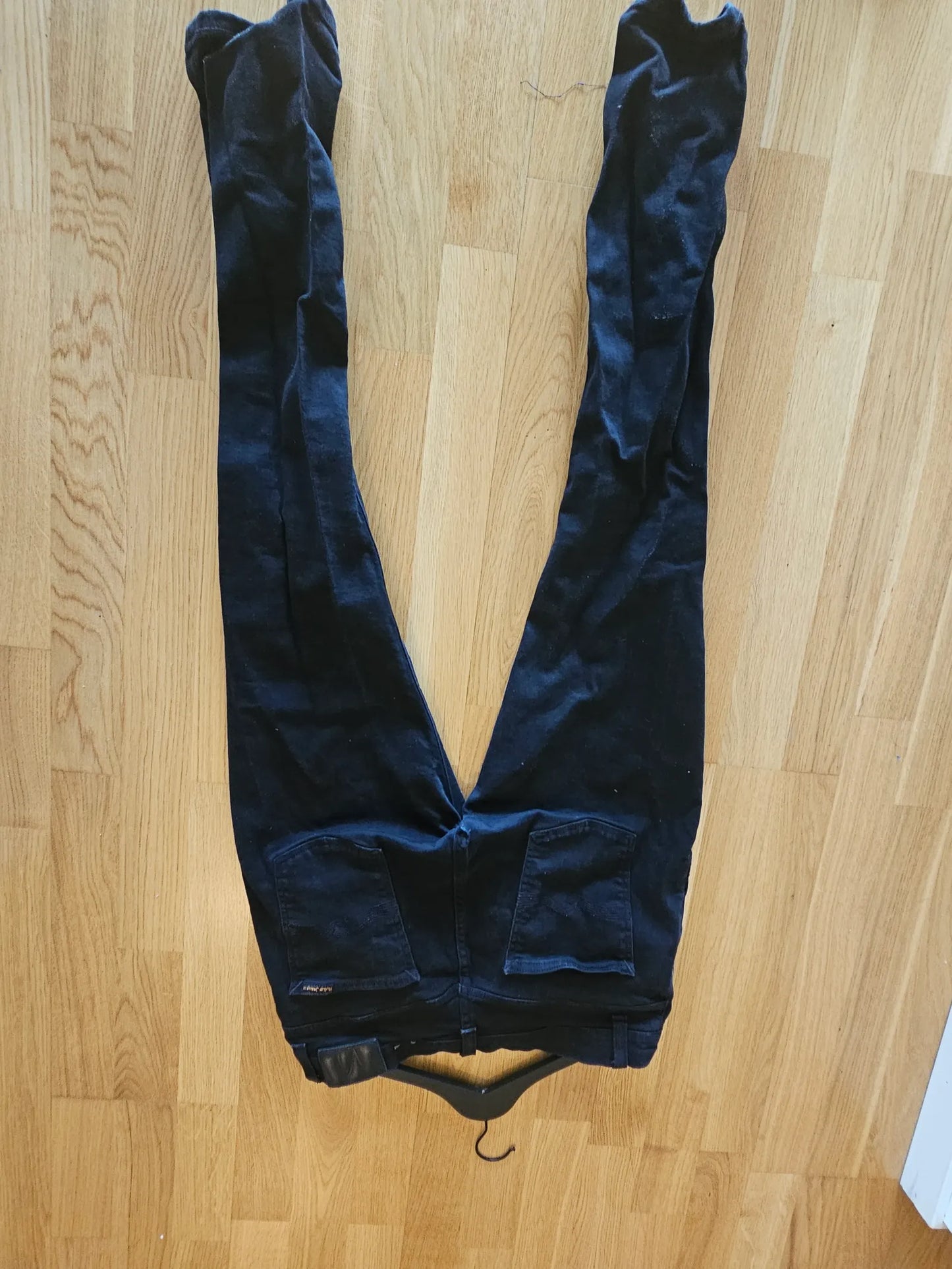 Nudie-jeans