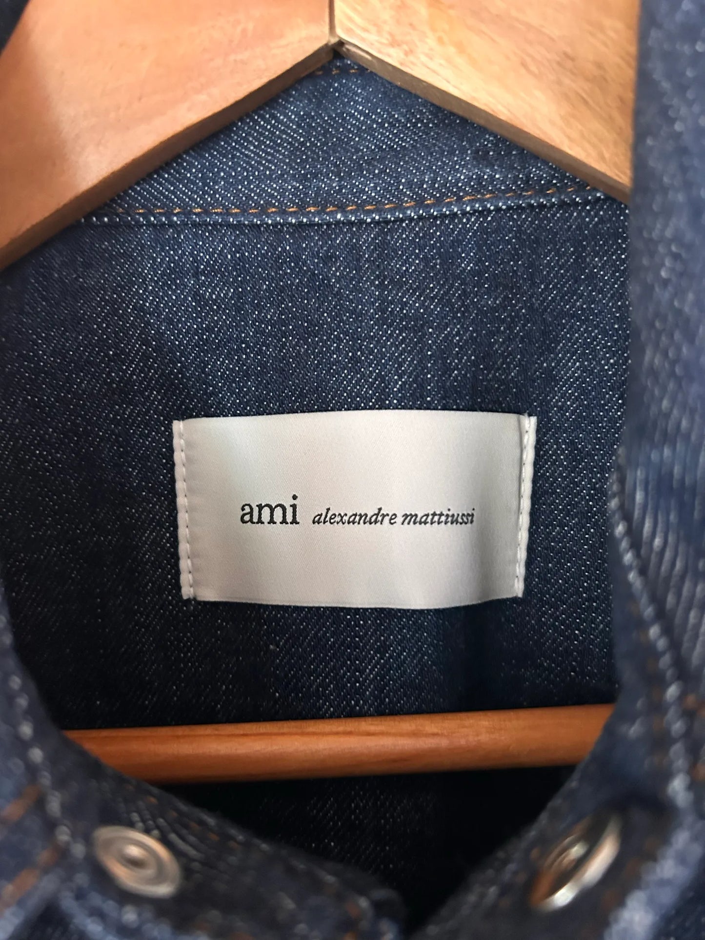 Ami-skjorta NWOT