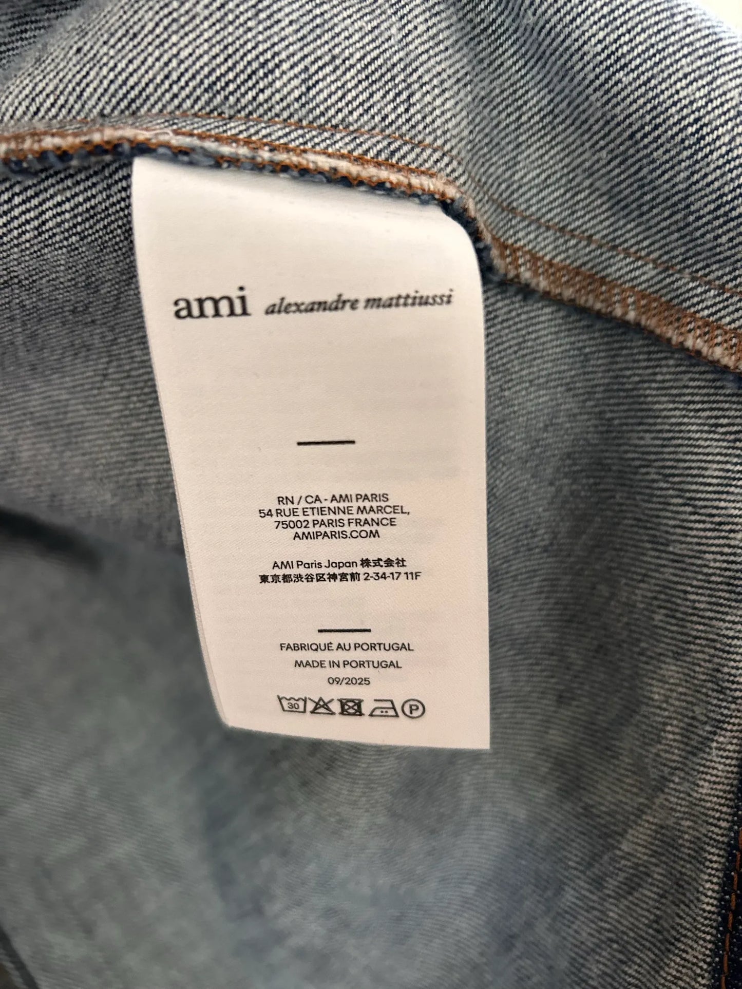 Ami-skjorta NWOT