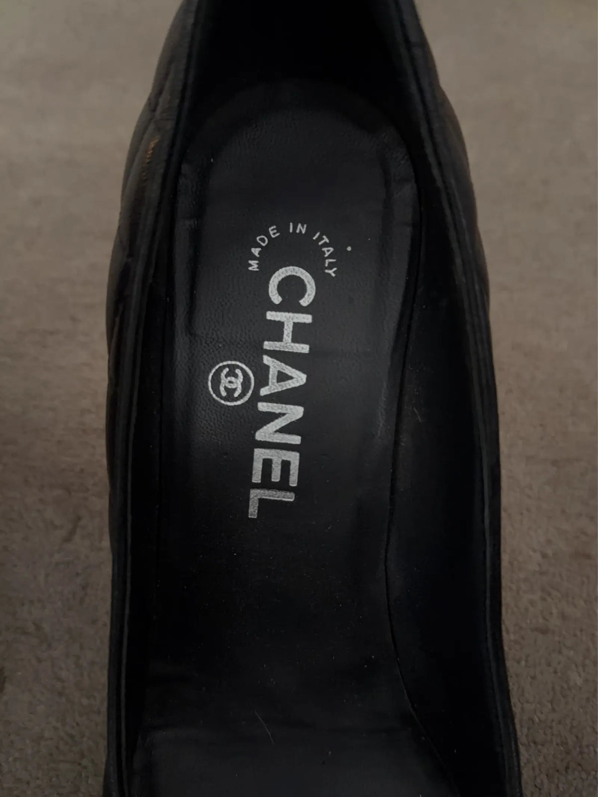 Chanel Quilted Cap Toe-klackar