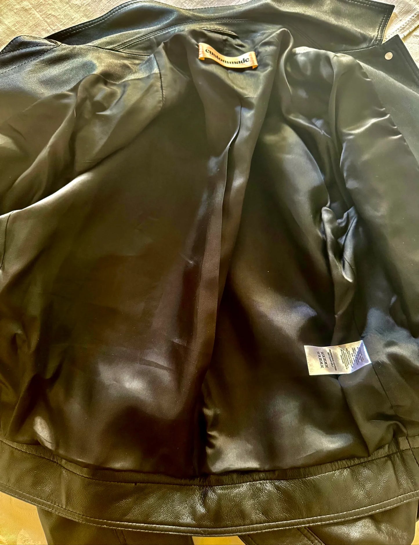 Custommade-skinnjacka NWOT