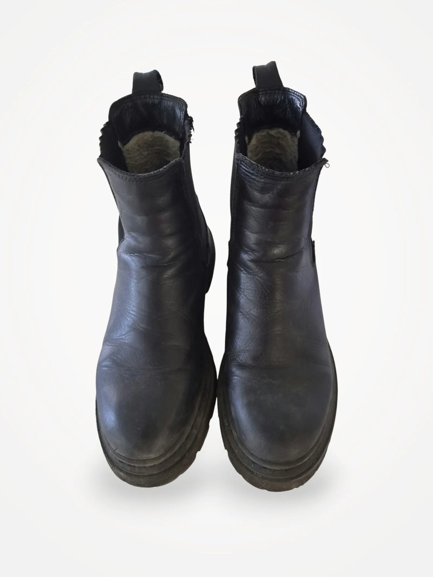 K.Cobler Boots