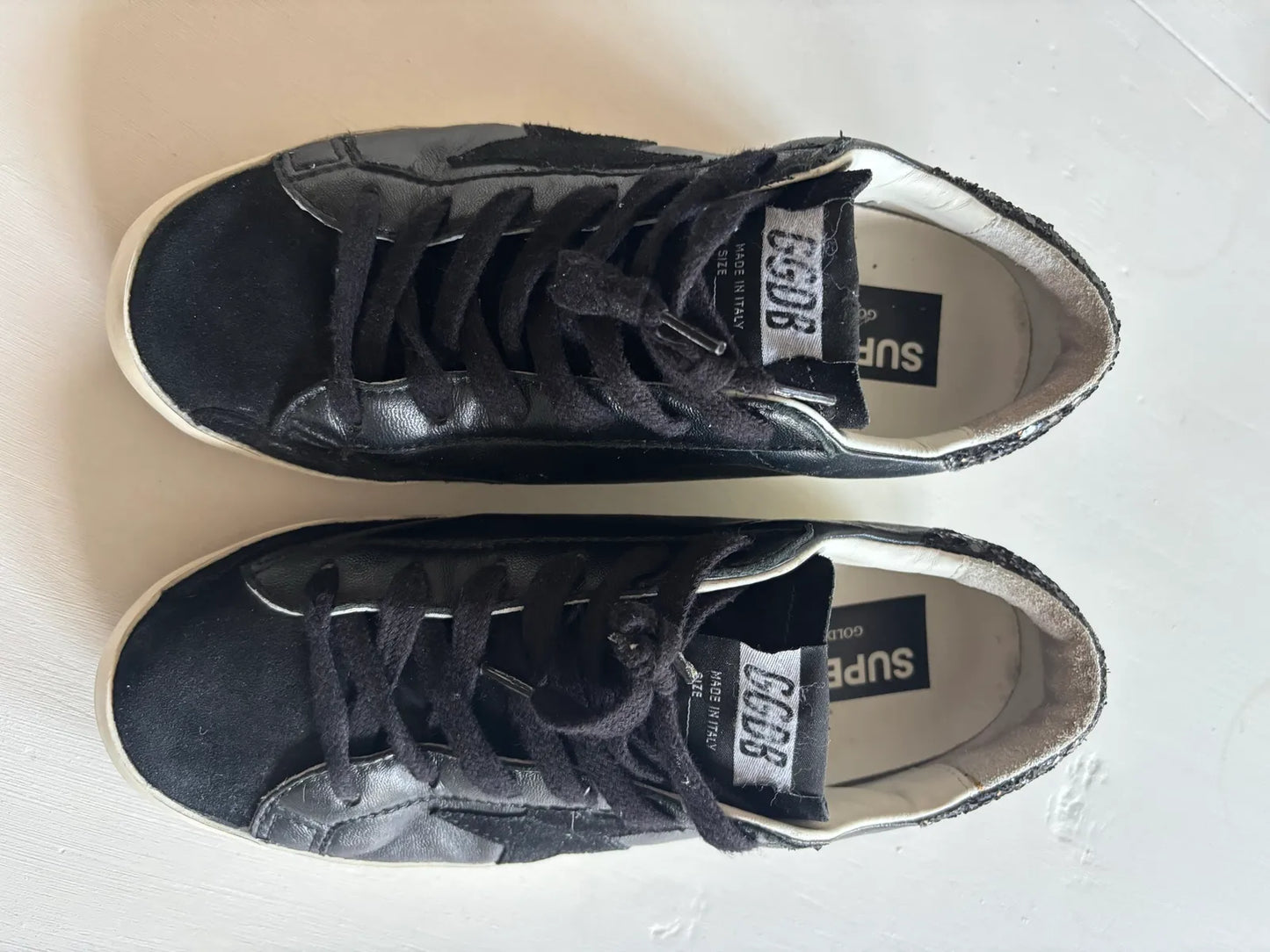 Golden Goose Sneakers