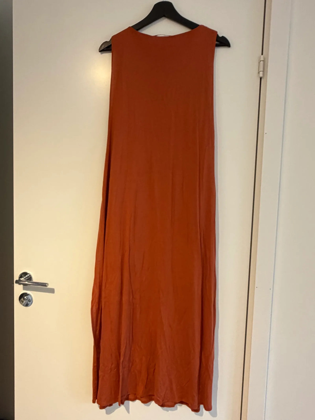 Acne Studios Ethel Tencel-klänning NWOT