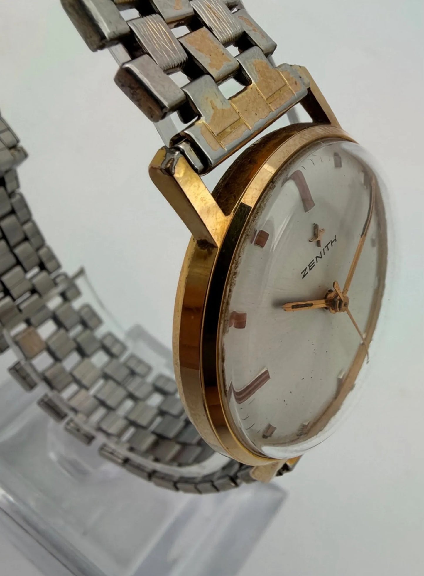 Zenith Vintage Watch – Gold Plated Case Swiss Hand-wound Silver Sunburst Dial Watch