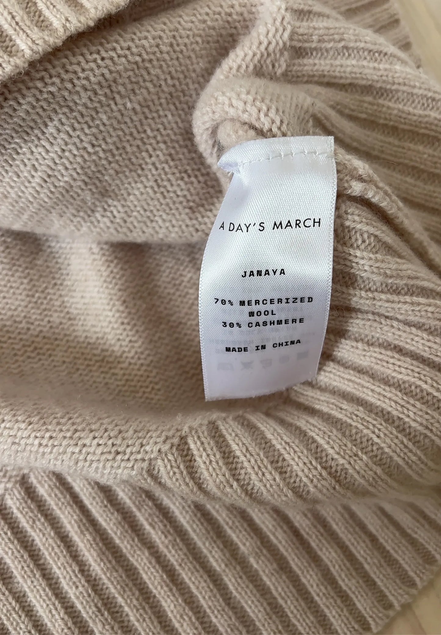 A Day's March Janaya Cashmere-ullpolotröja
