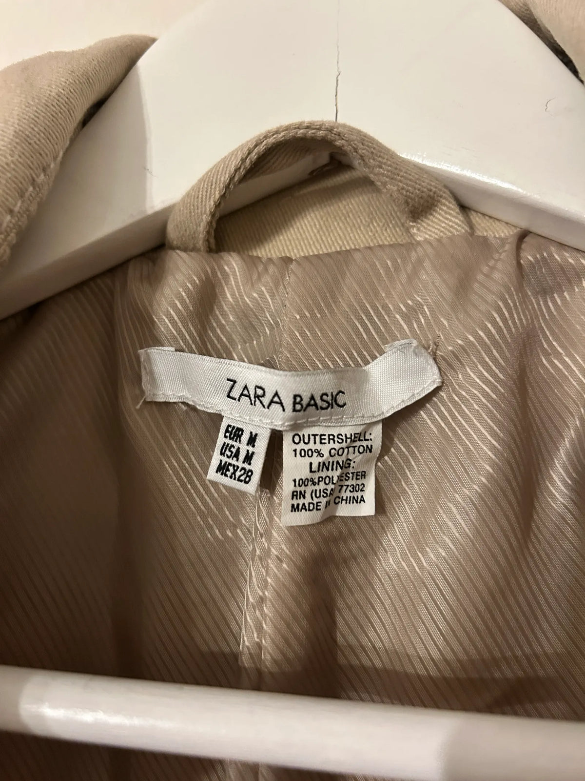 Zara-trenchcoat