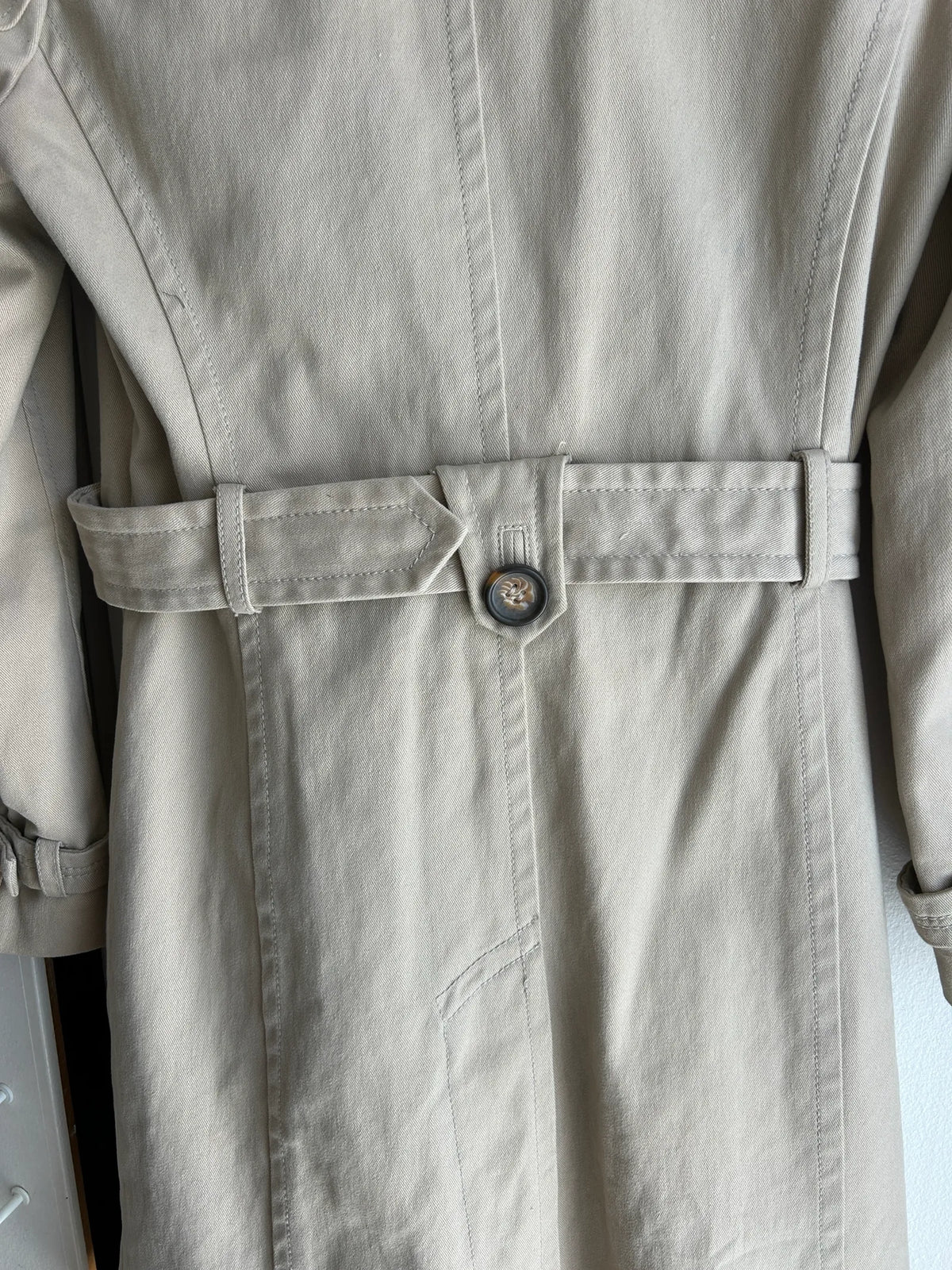 Zara-trenchcoat