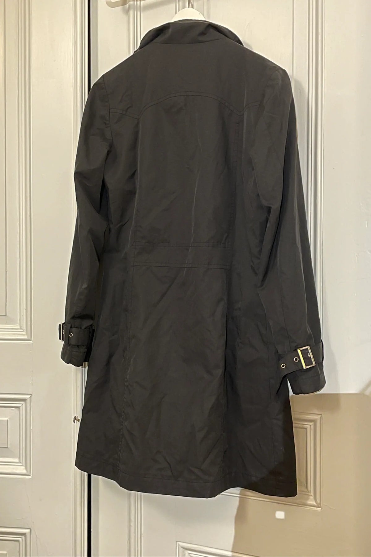 Review-trenchcoat