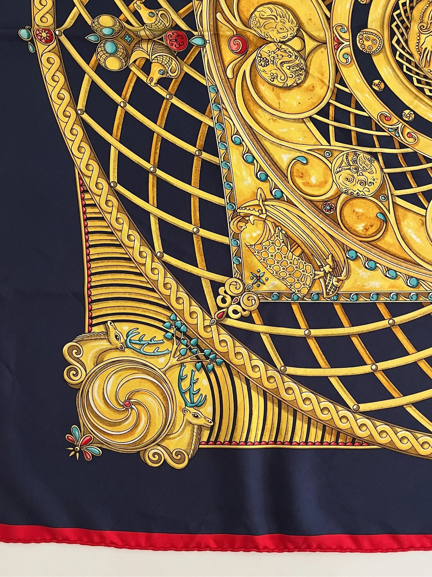 Hermès Scarf