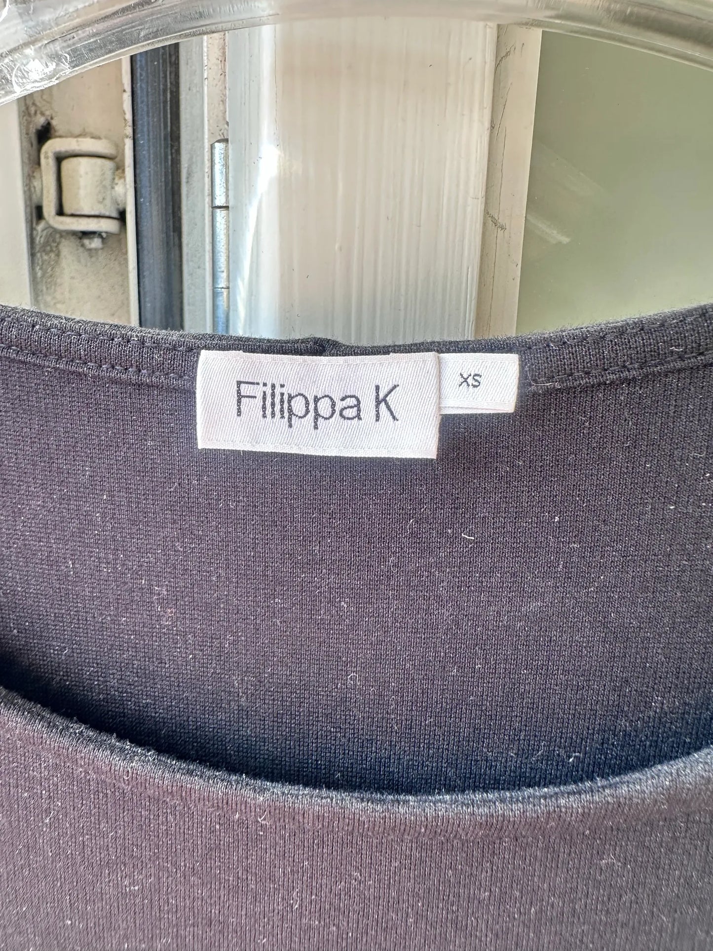 Filippa K-klänning