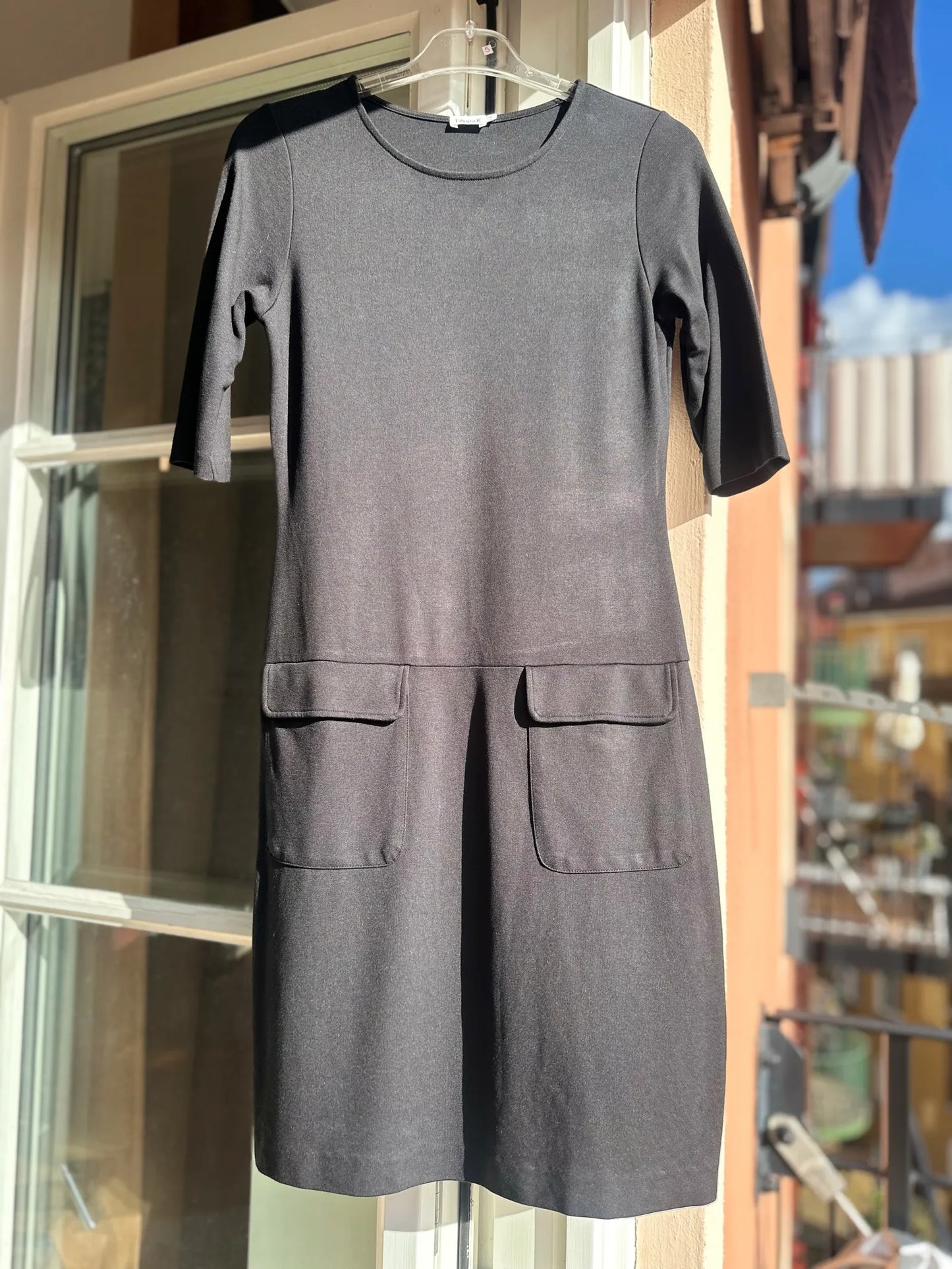 Filippa K-klänning