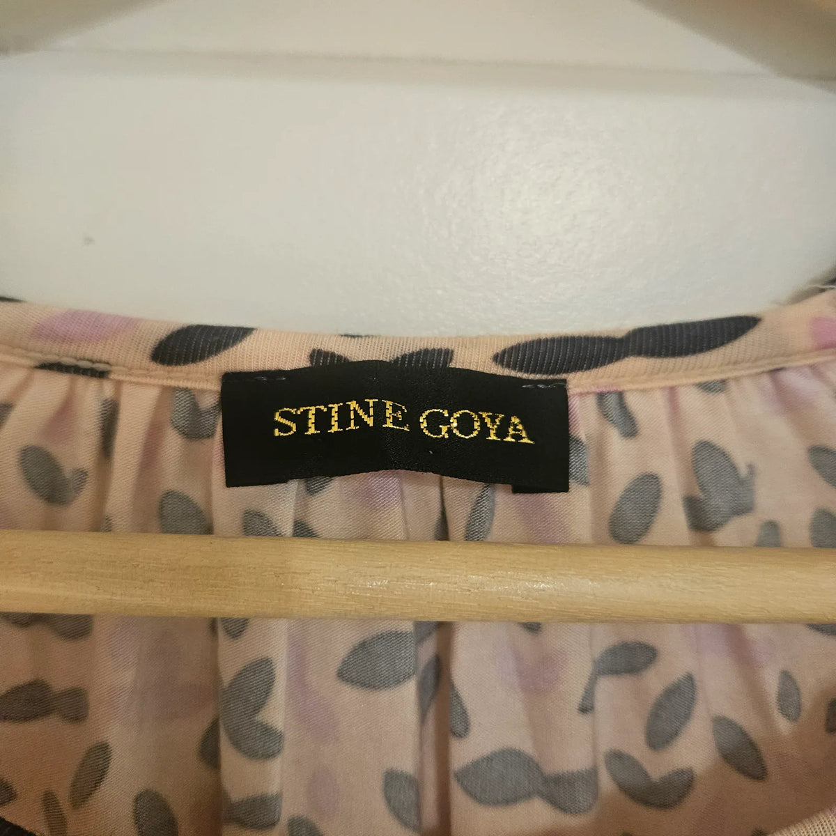 Stine Goya Balance-klänning