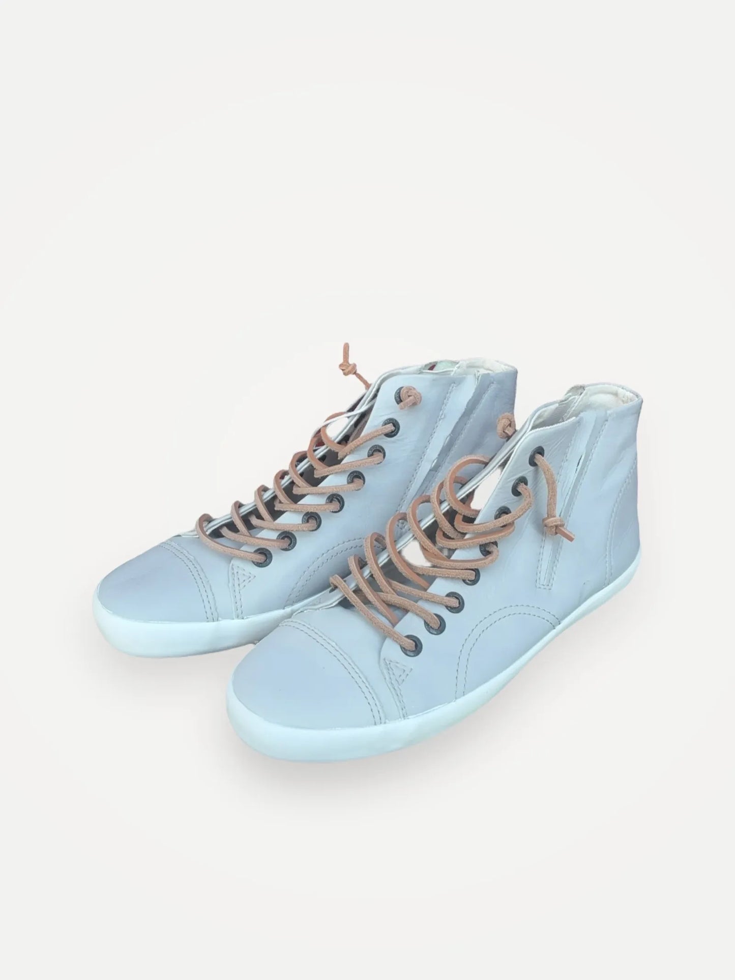 Vagabond Sneakers
