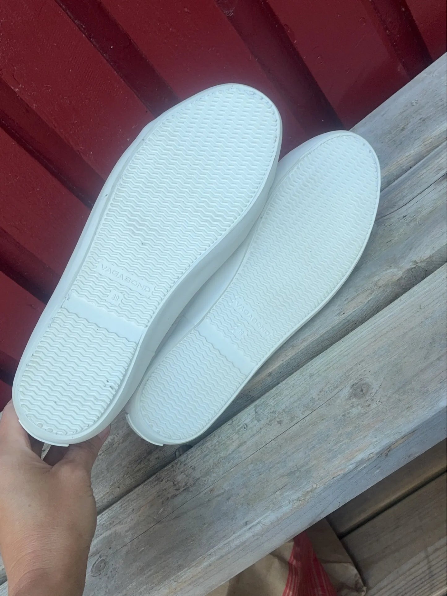 Vagabond Sneakers
