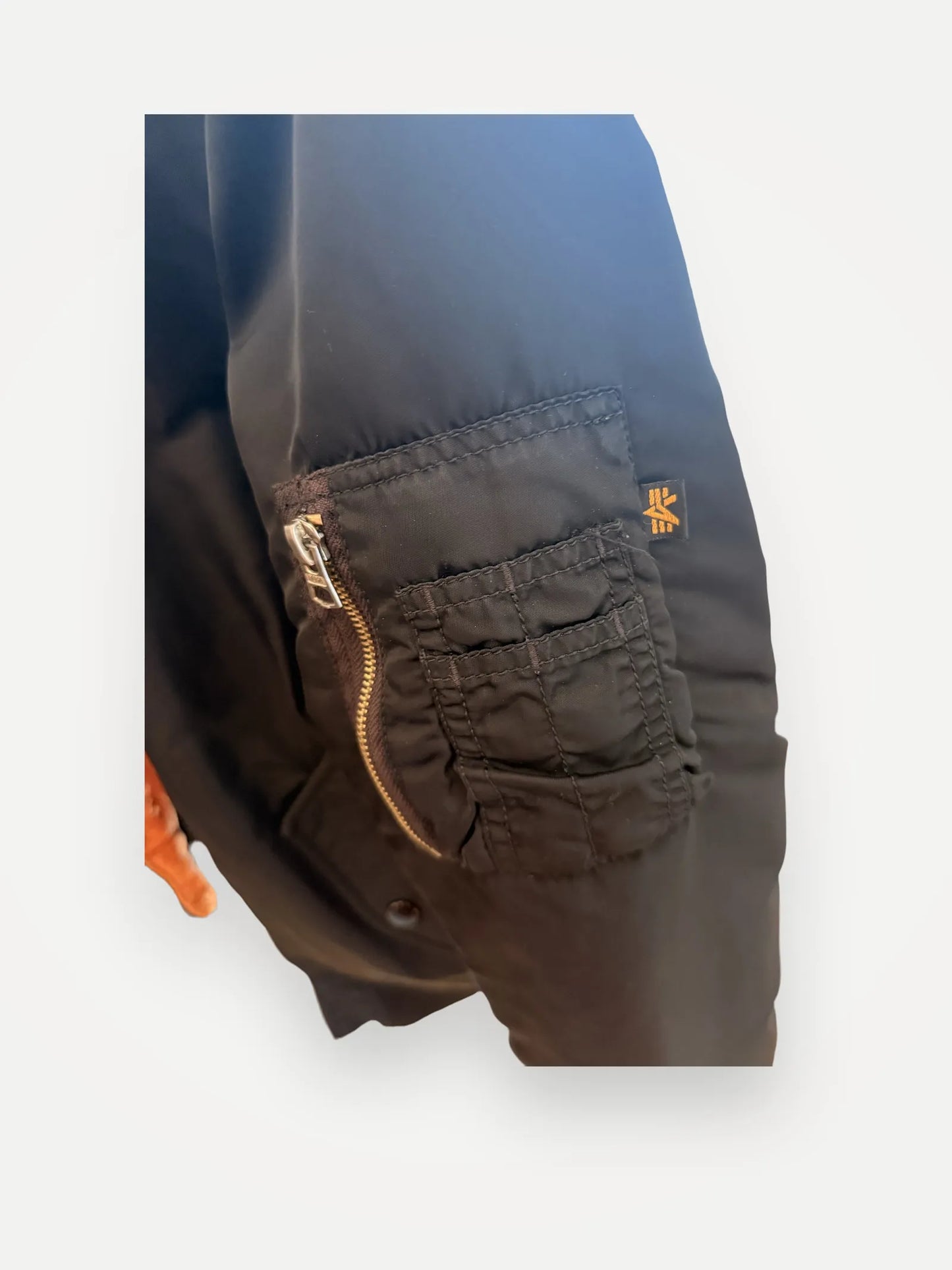 Alpha Industries Ma-1 Heritage - Black Jacket