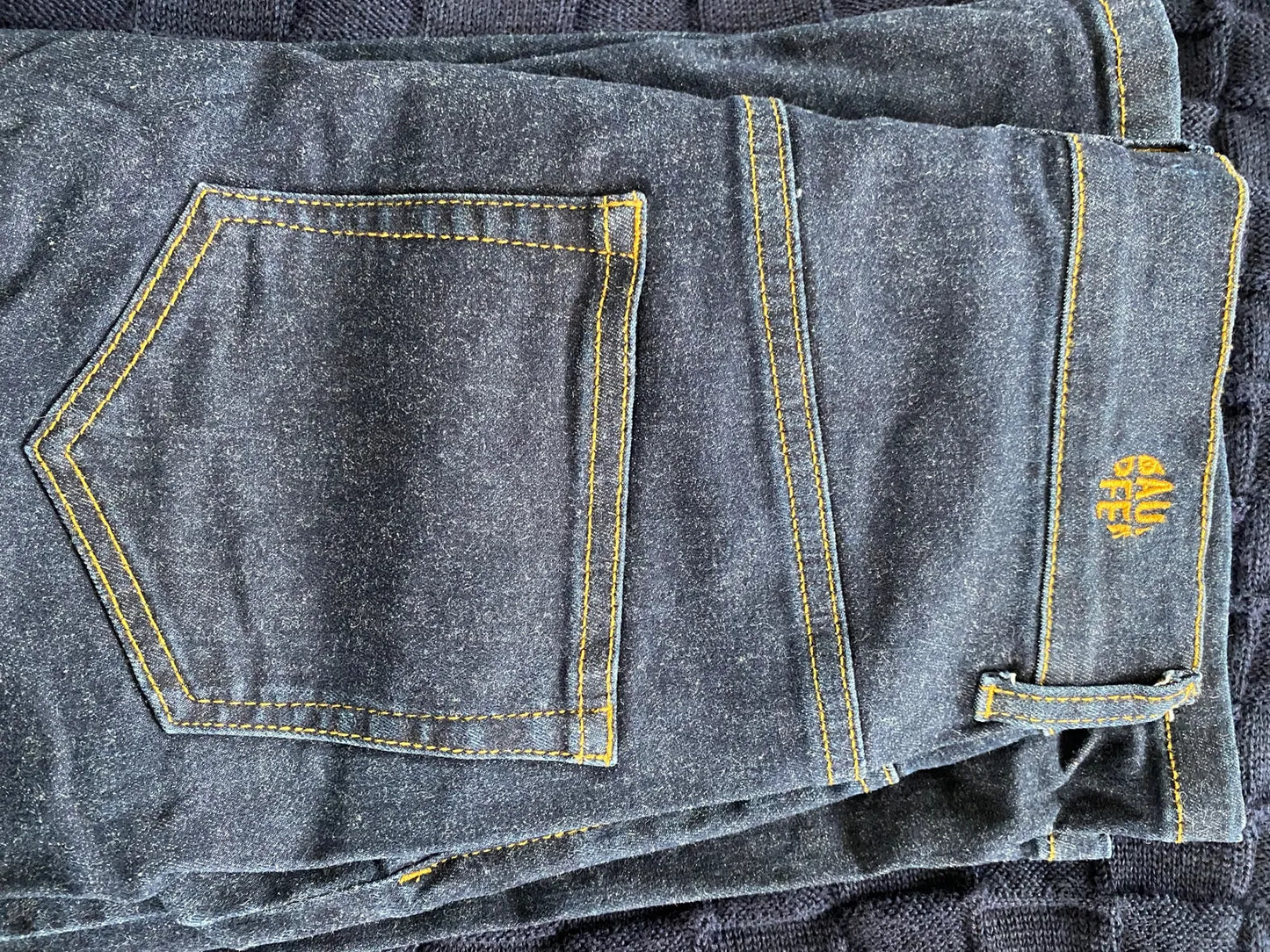 Baum und Pferdgarten-jeans