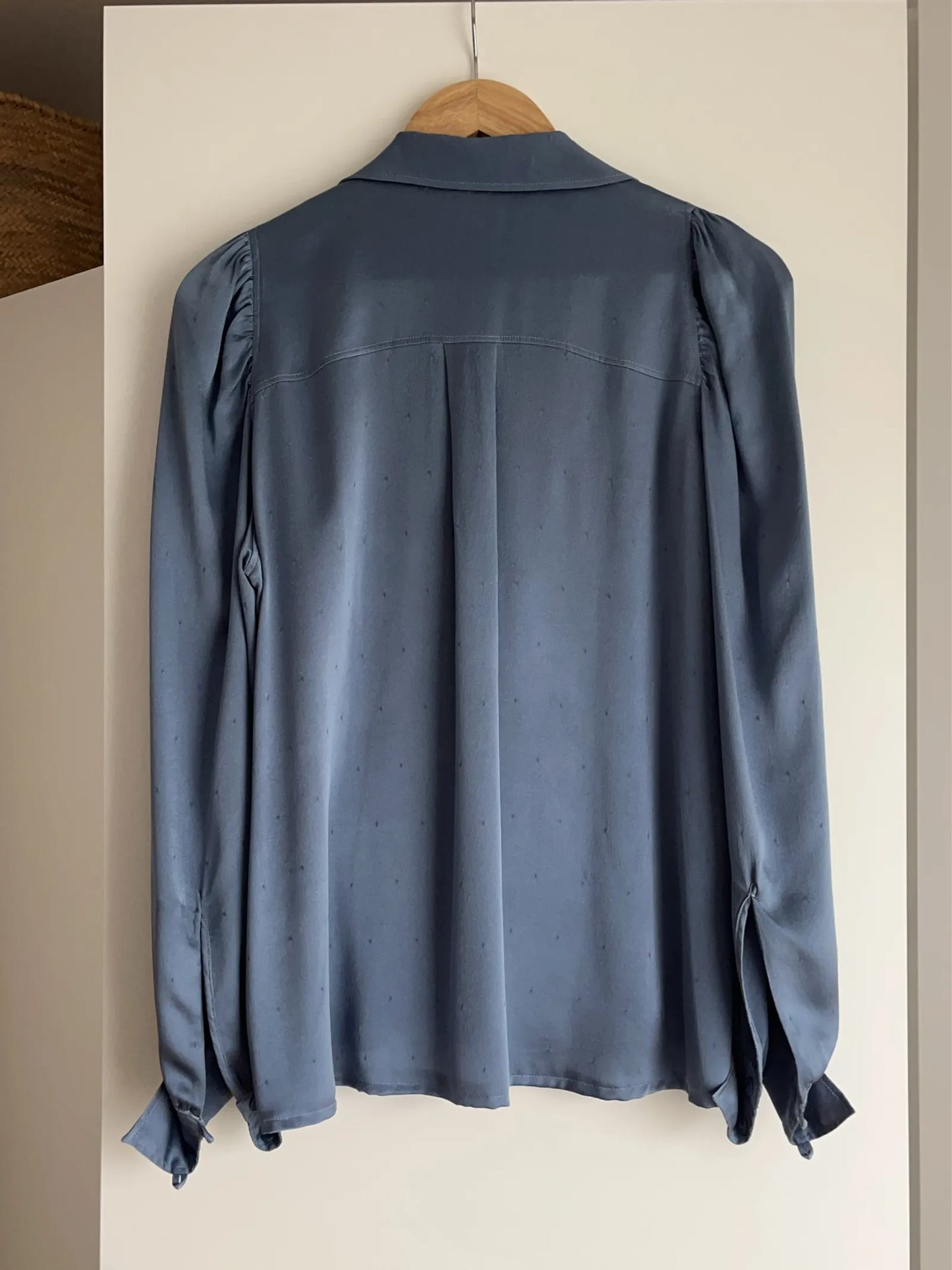 Forte_Forte-sidenblus NWOT