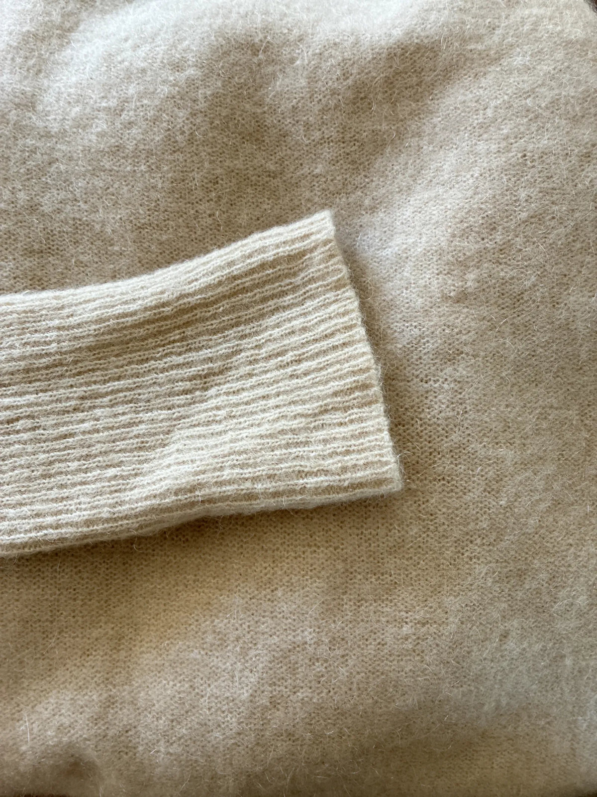 By Malene Birger Zonia-ulltröja