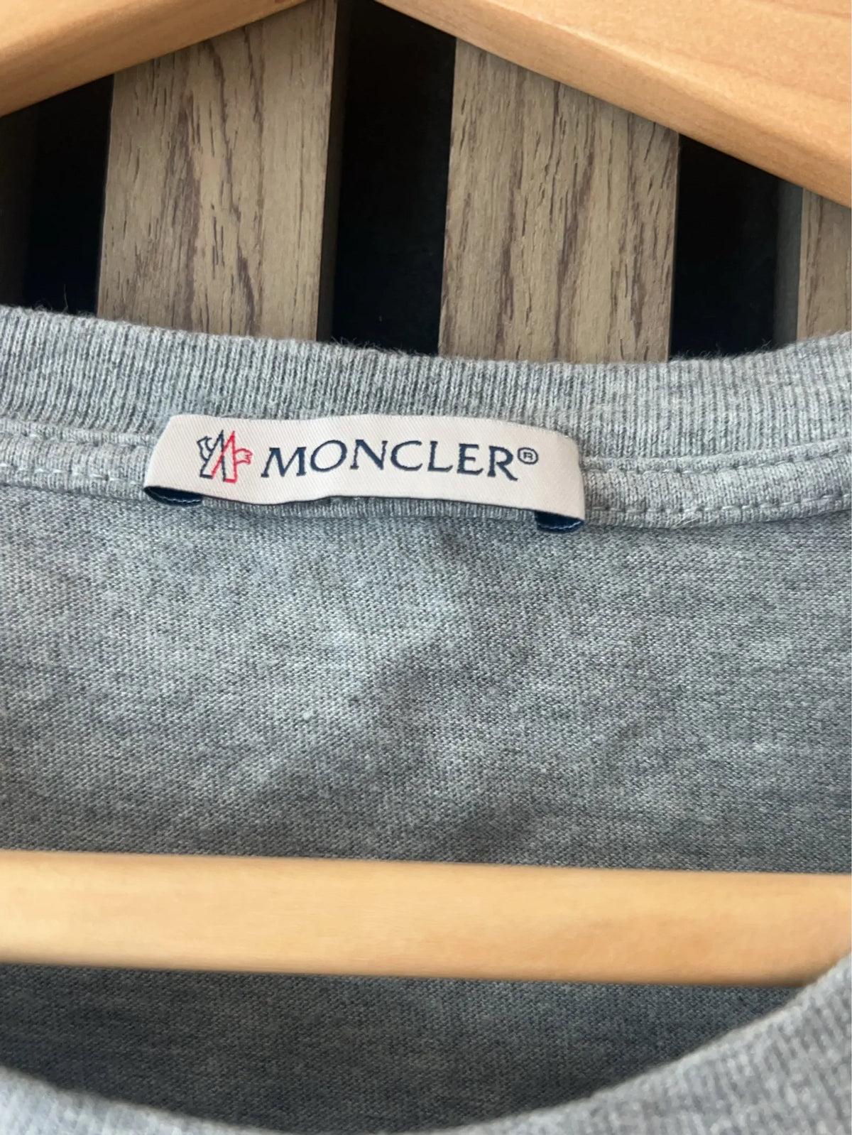 Moncler T-shirt